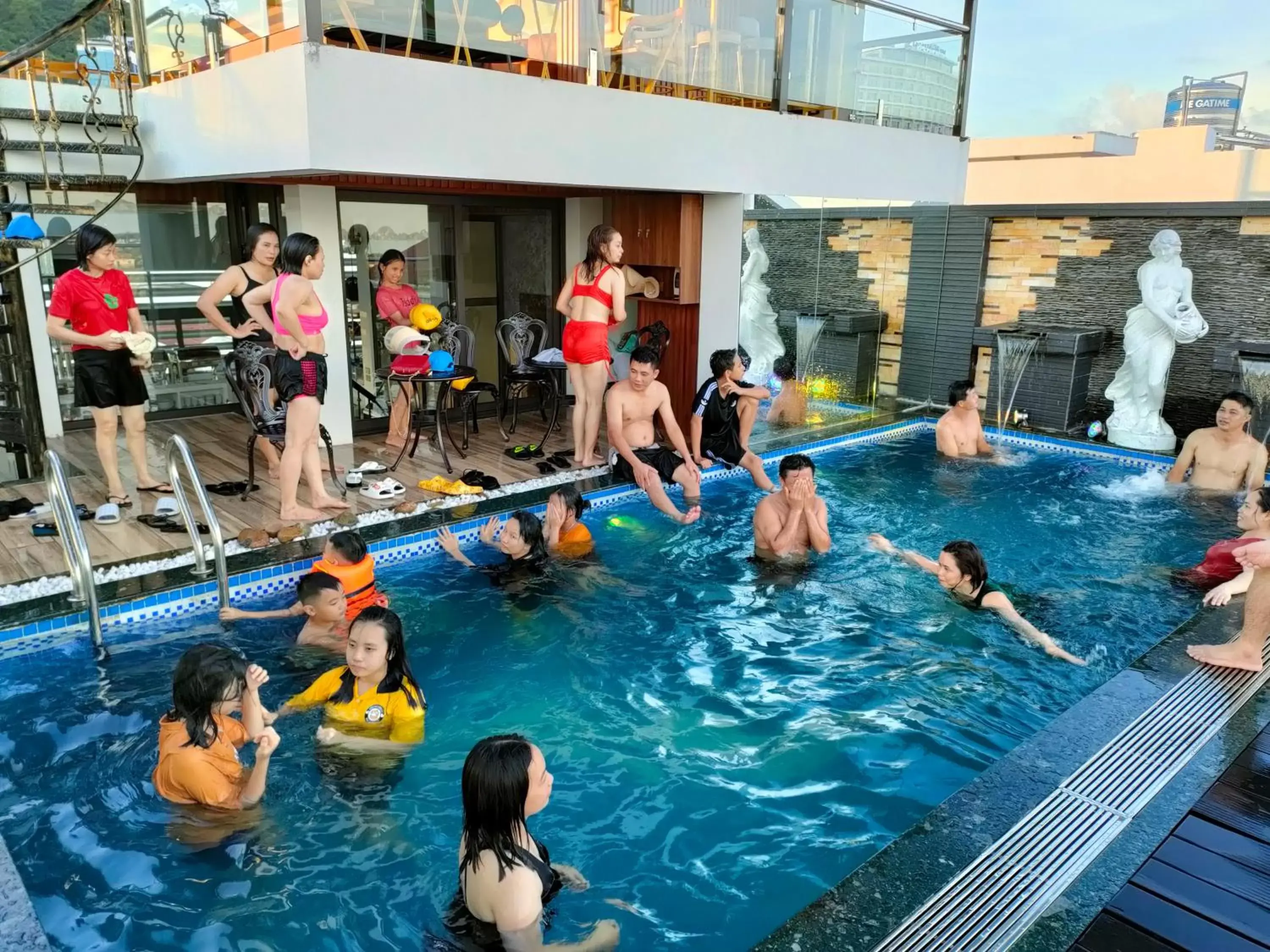 Swimming pool in Halong Lavender Hotel Swimming pool in Halong Lavender Hotel