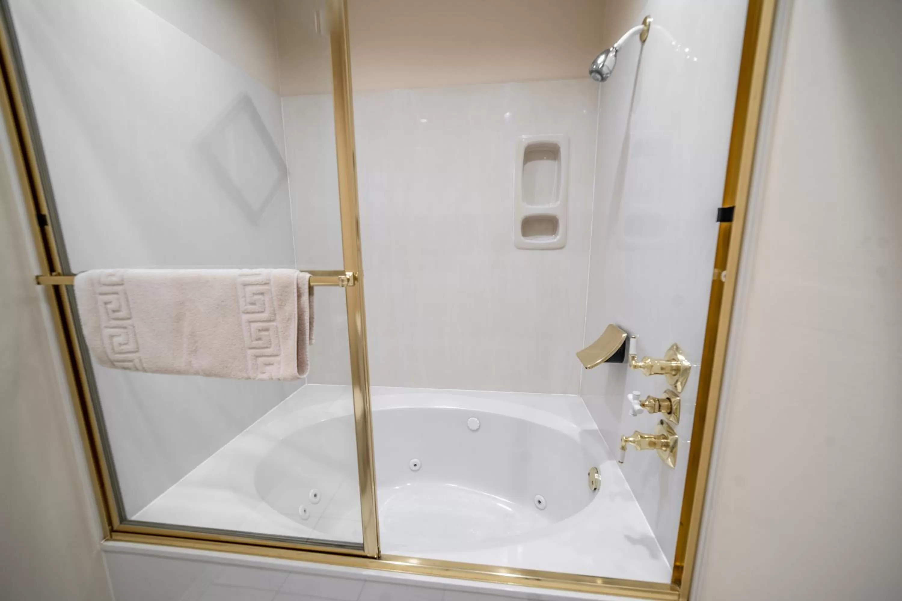 Thousand Hills Golf Resort