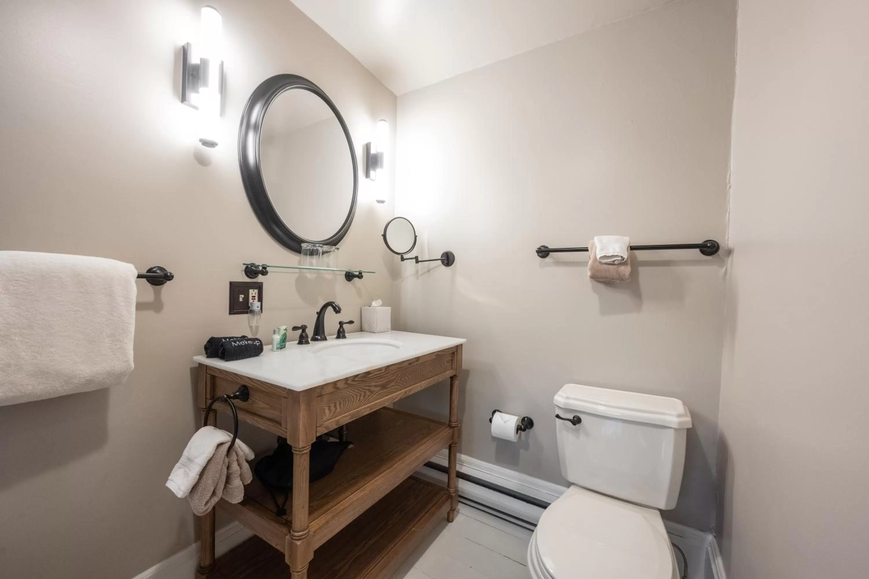 Bathroom in Stone Soup Inn