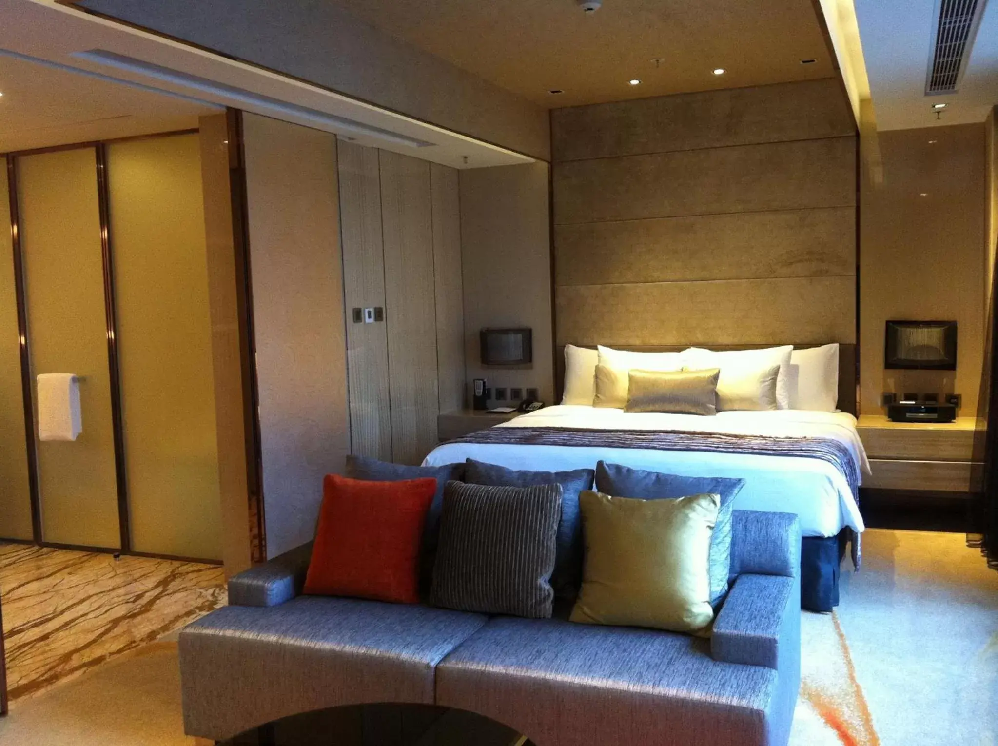 Photo of the whole room, Bed in Crowne Plaza Hong Kong Kowloon East, an IHG Hotel