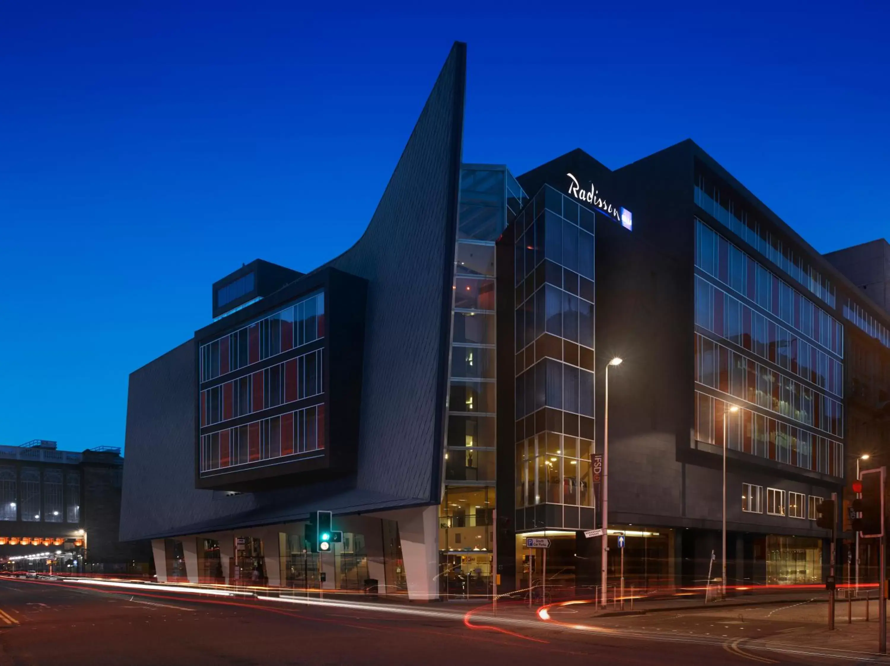 Facade/entrance, Property Building in Radisson Blu Hotel, Glasgow