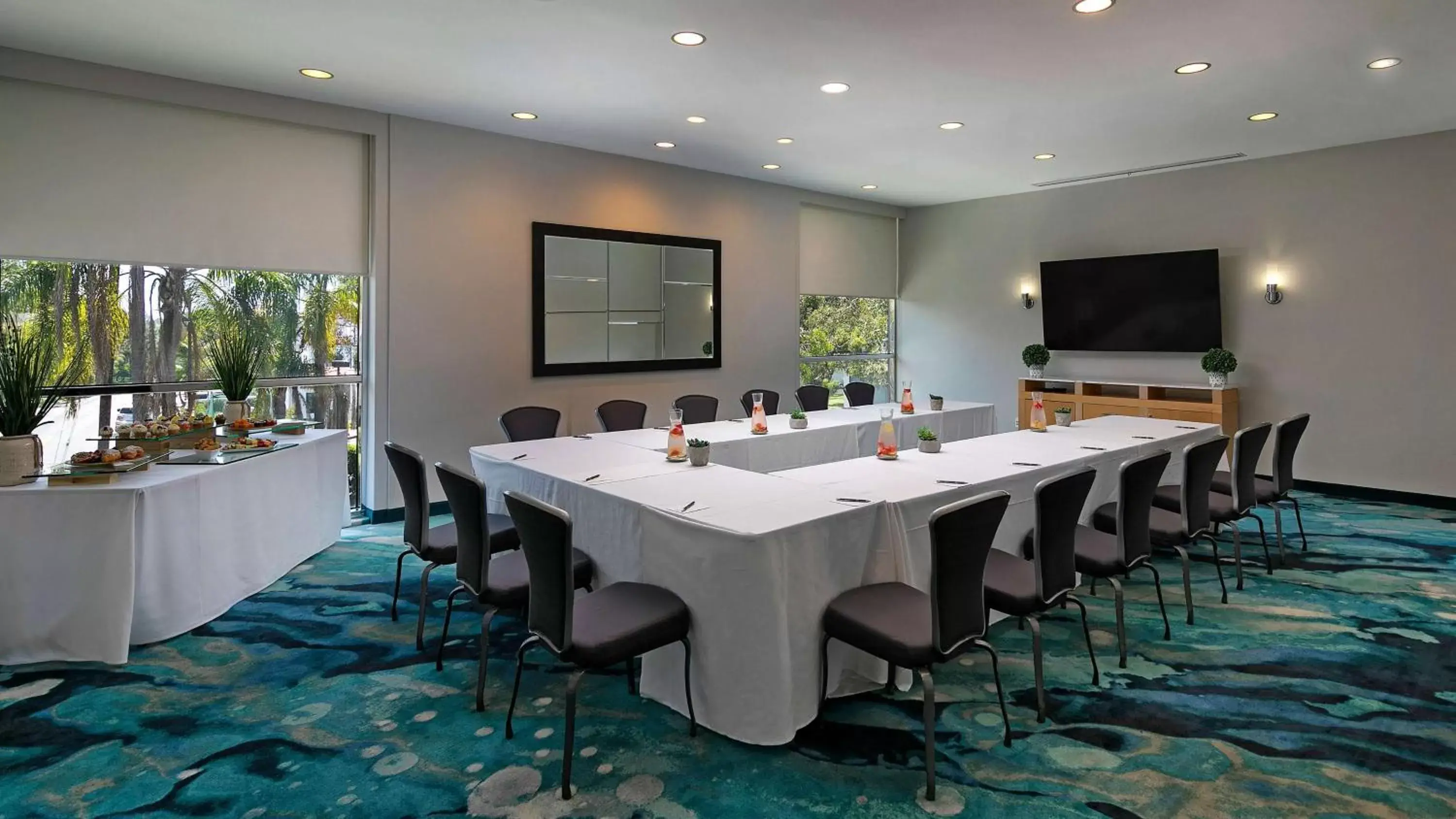 Meeting/conference room in The Belamar Hotel Manhattan Beach, Tapestry by Hilton