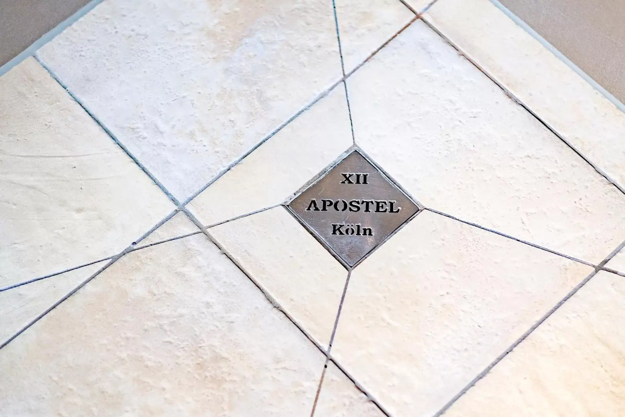 Shower, Property Logo/Sign in XII Apostel Albergo