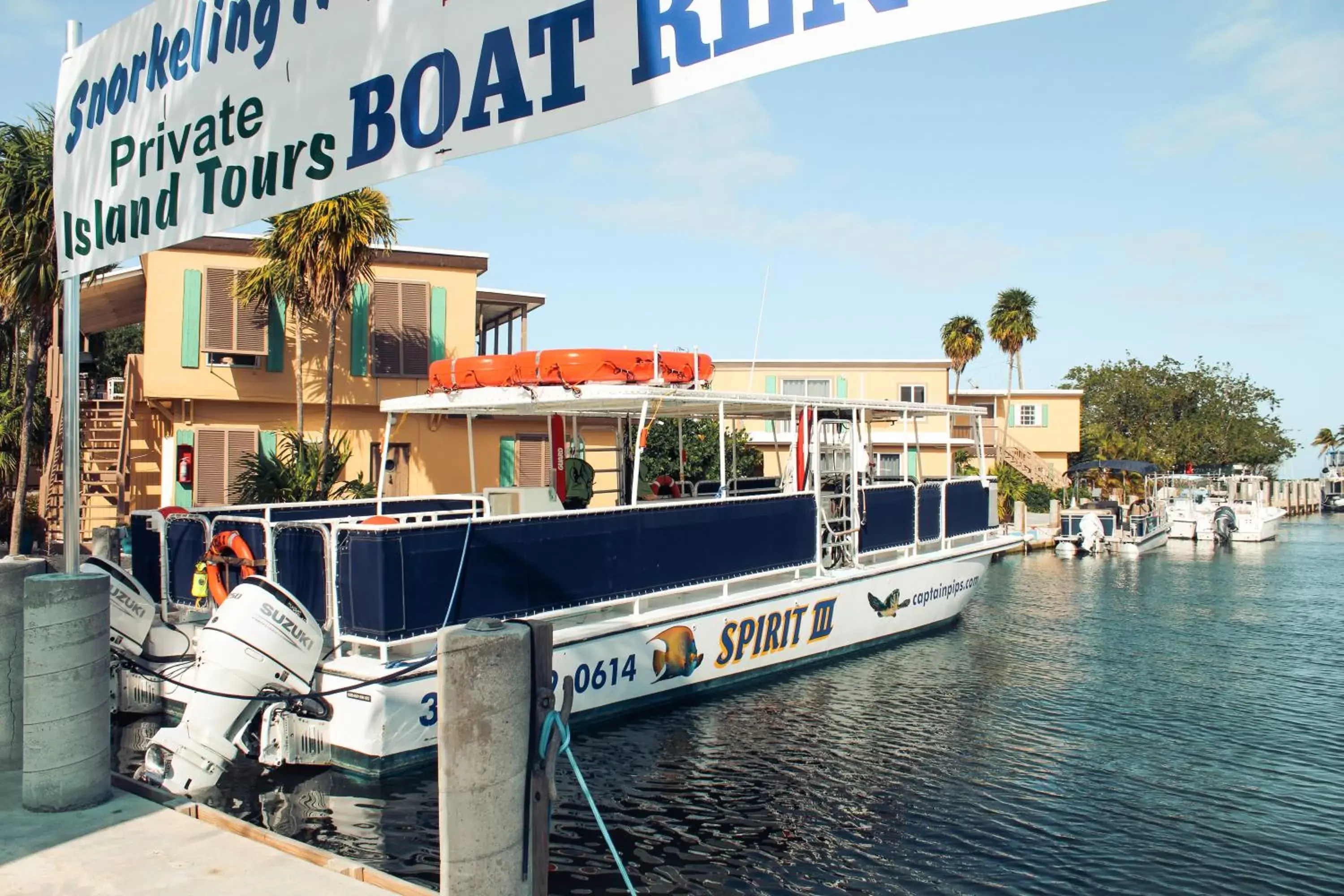 Property Building in Captain Pip's Marina & Hideaway