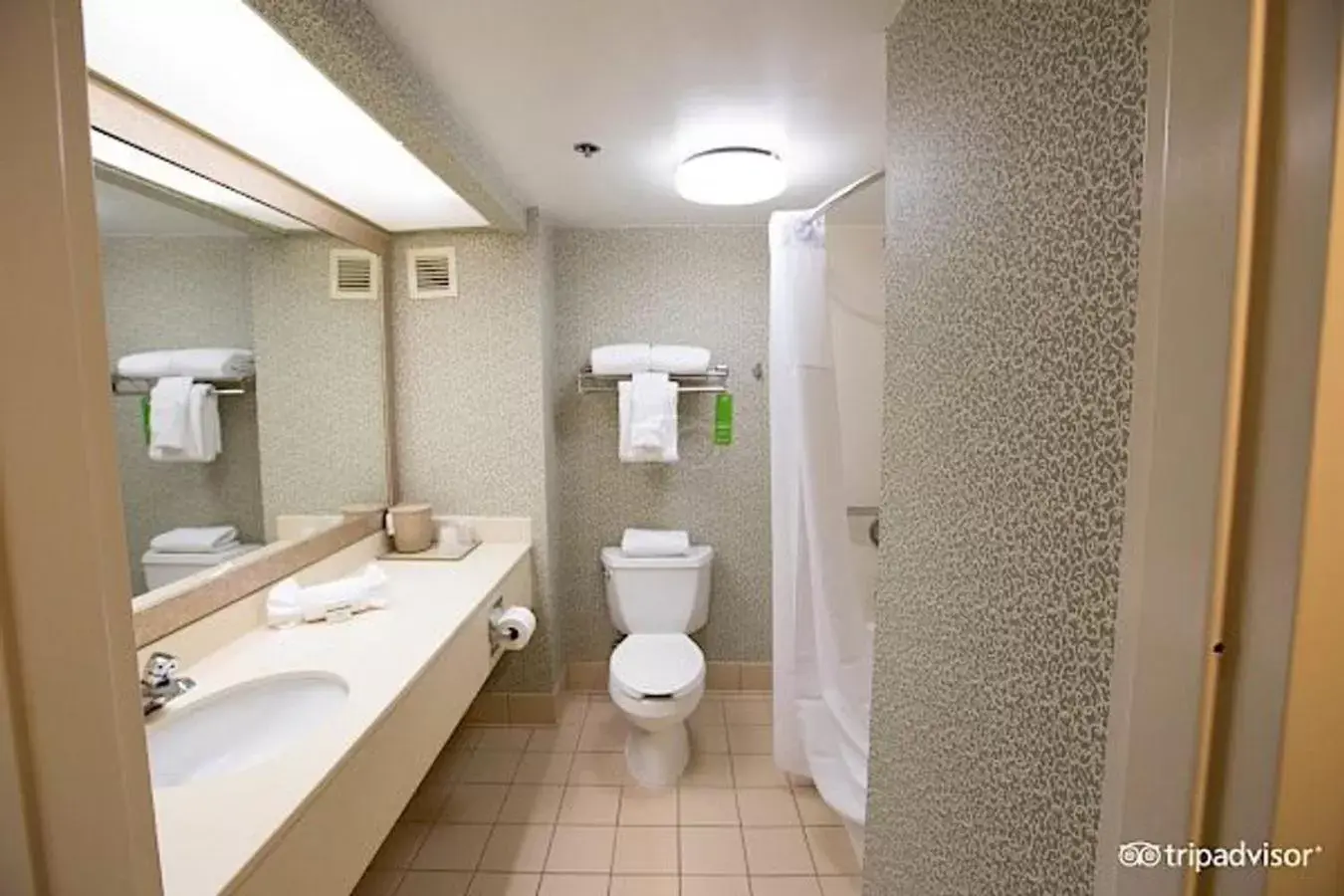 Bathroom in SureStay Hotel by Best Western Secaucus Meadowlands