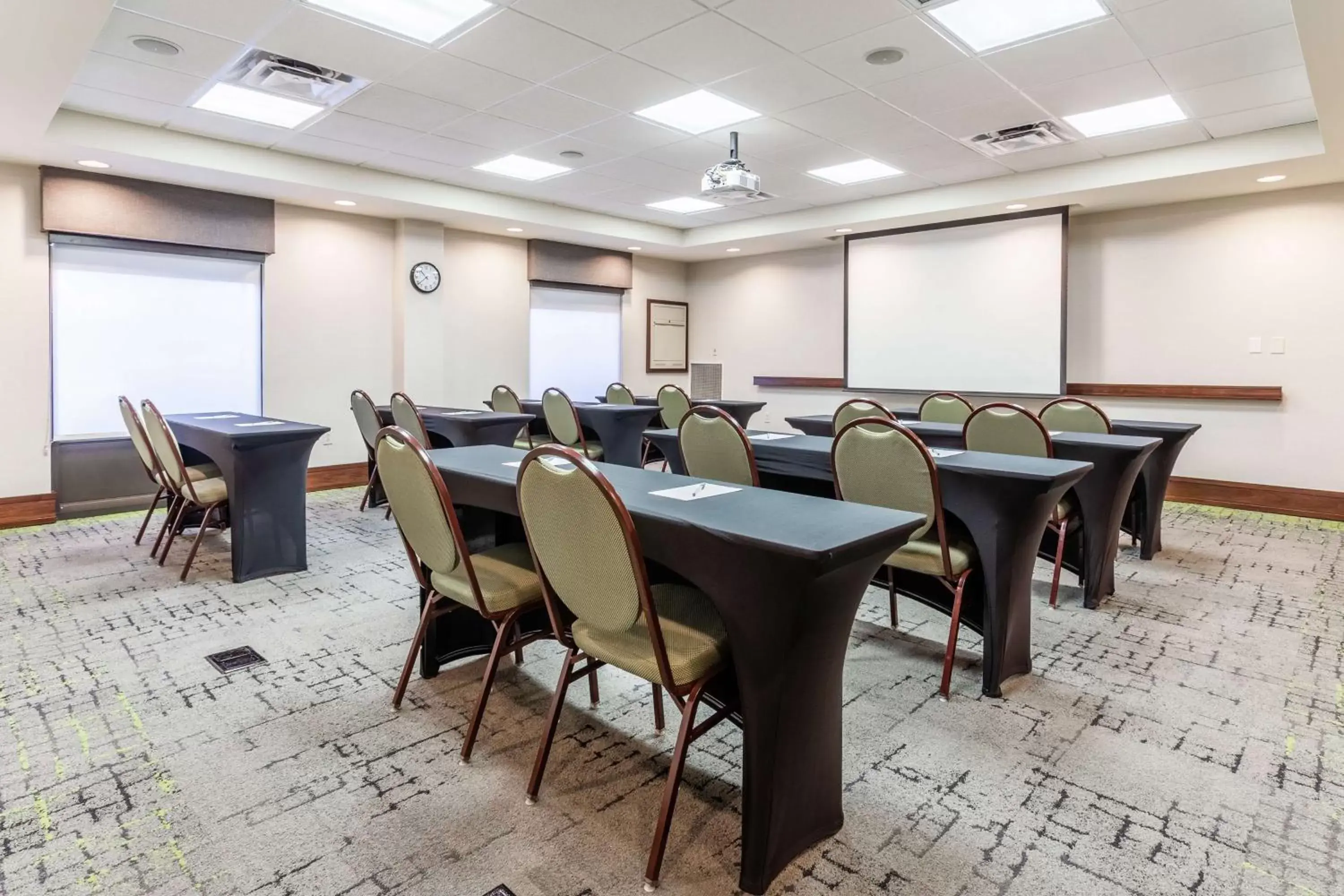 Meeting/conference room in Hampton Inn Chattanooga-North