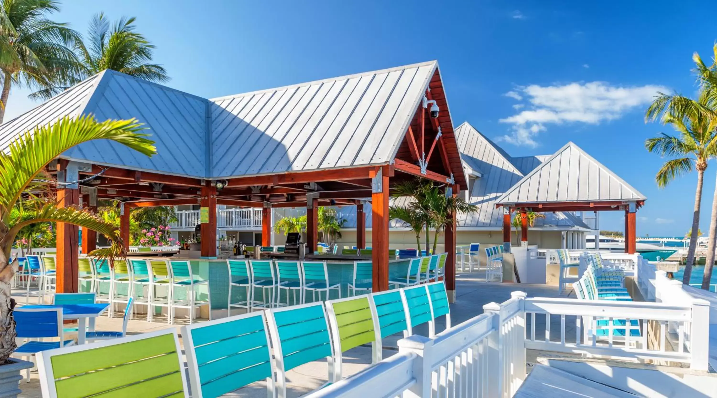 Lounge or bar in Opal Key Resort & Marina
