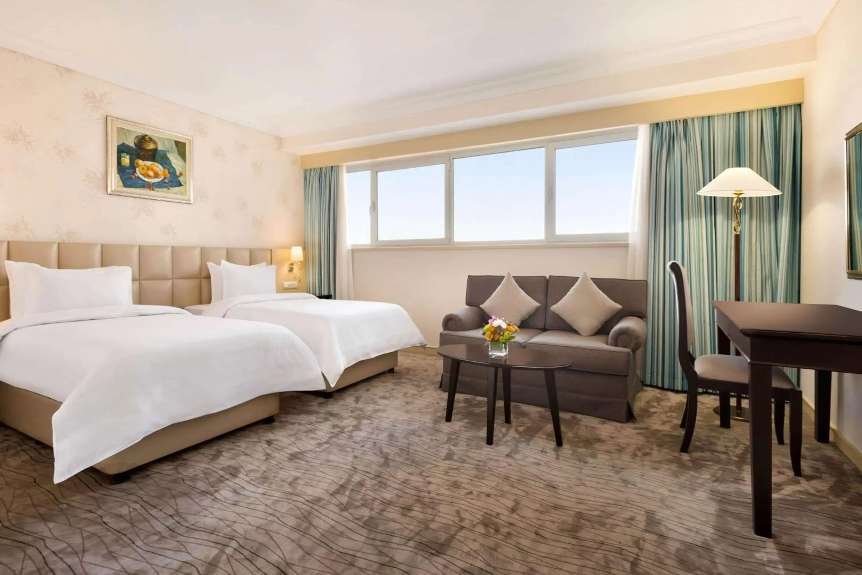 Photo of the whole room, Bed in Wyndham Tashkent Photo of the whole room, Bed in Wyndham Tashkent