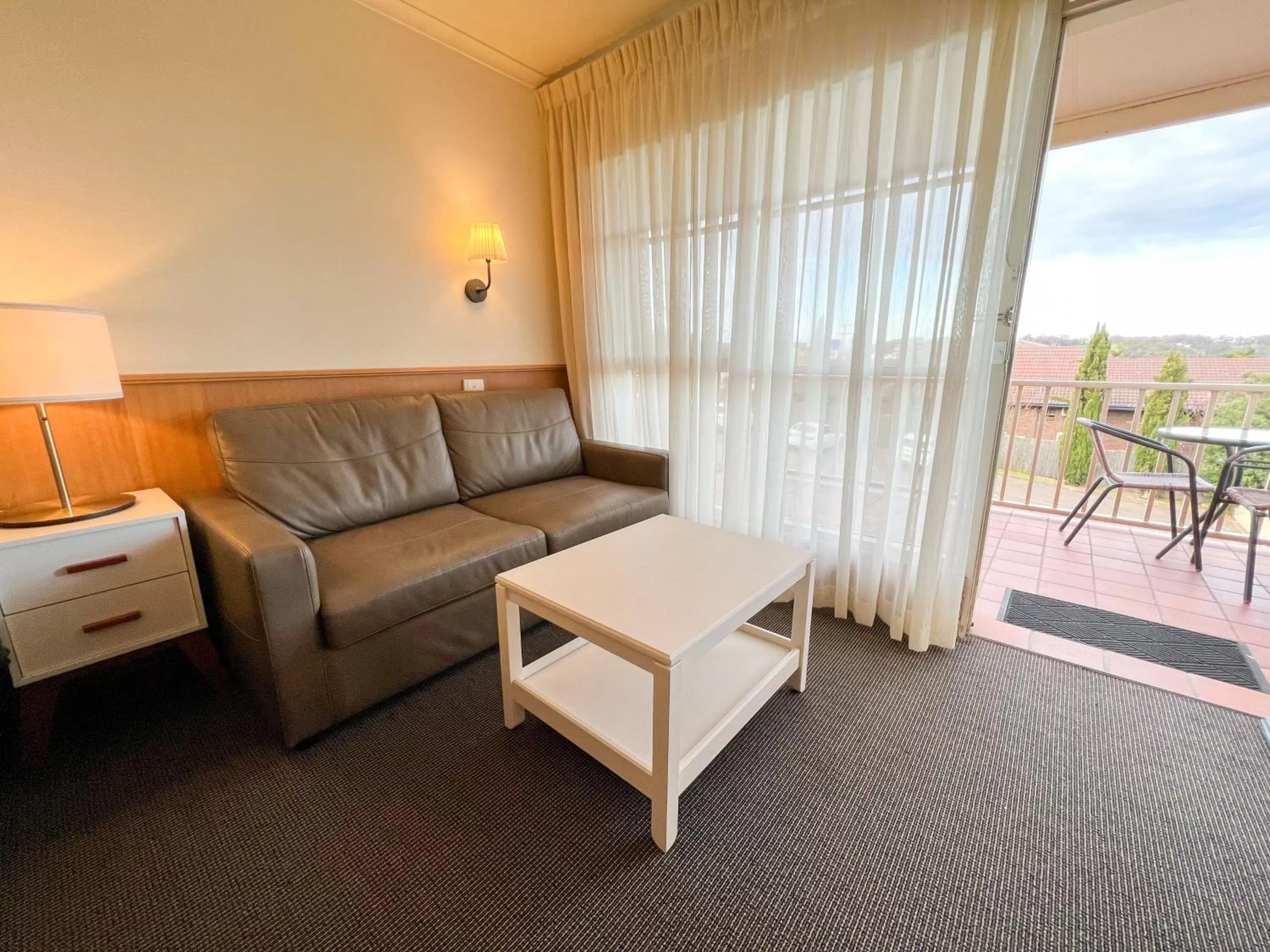 Summerhill Motor Inn