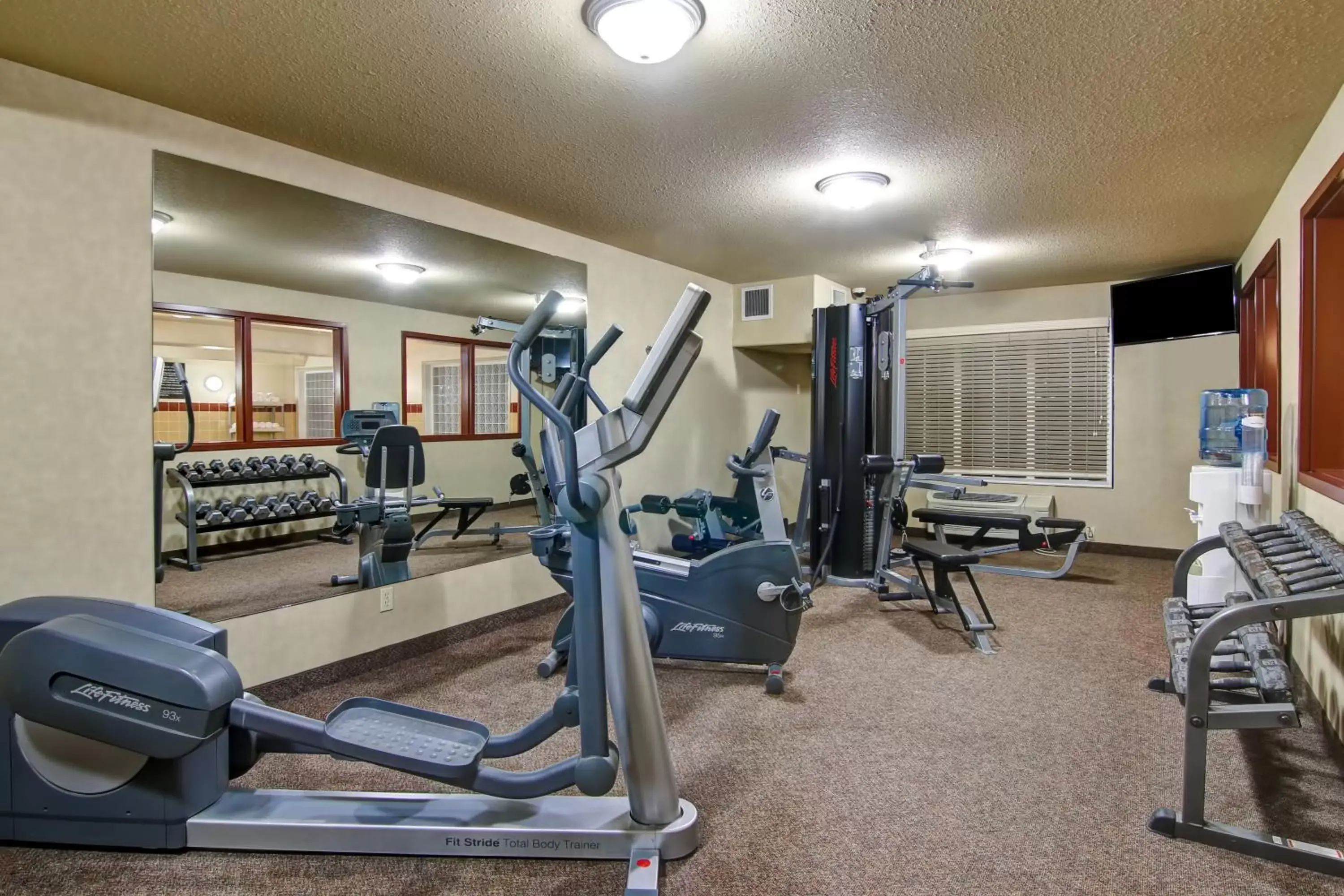 Fitness Center/Facilities in Canalta Provost