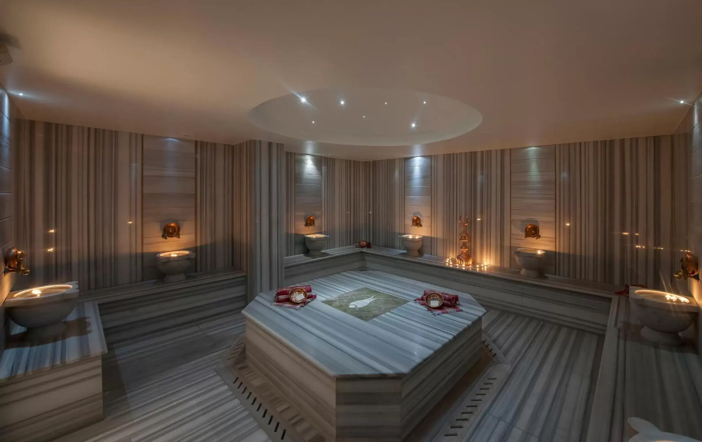 Steam room, Spa/Wellness in DoubleTree by Hilton Istanbul - Sirkeci
