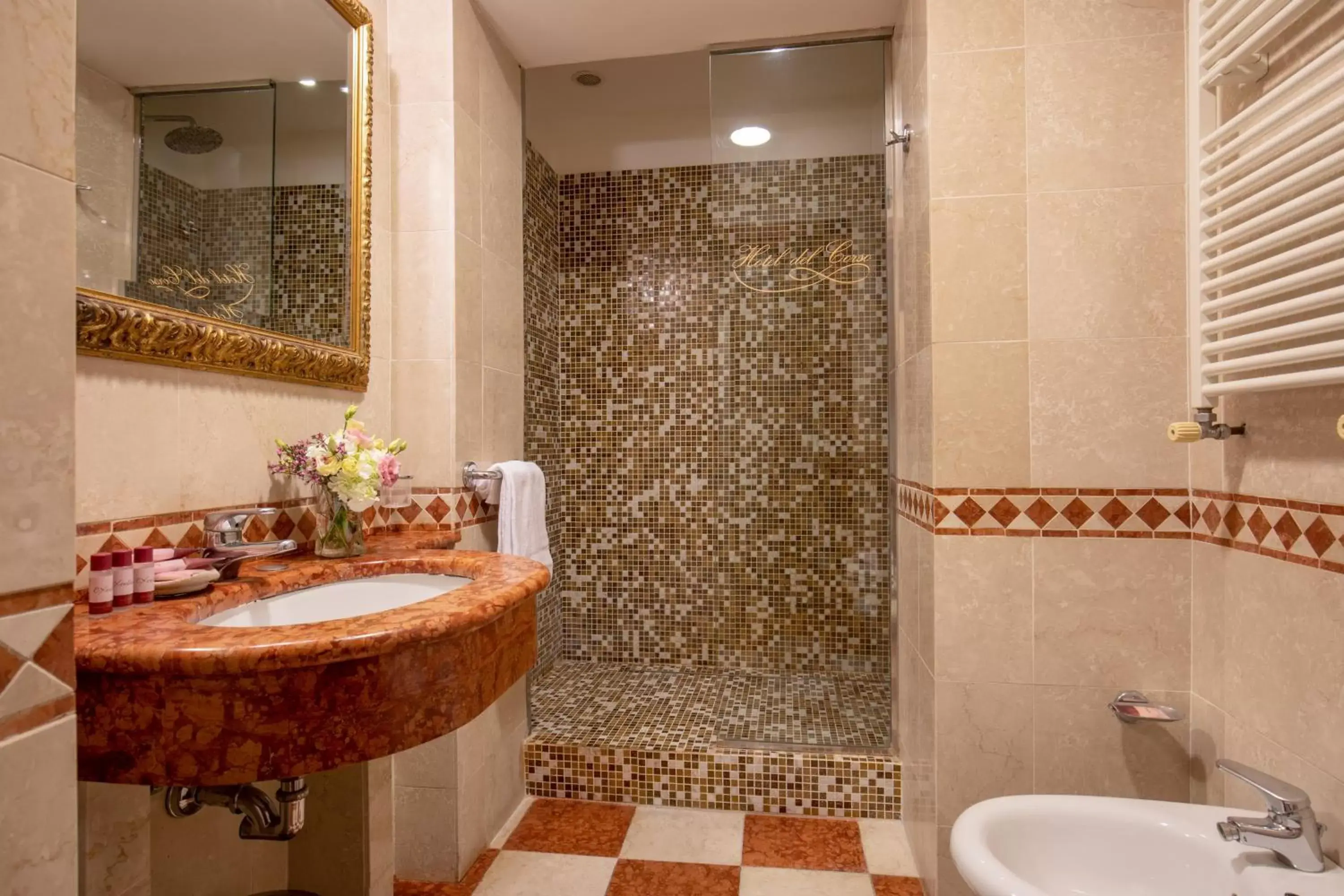 Bathroom in Hotel Del Corso