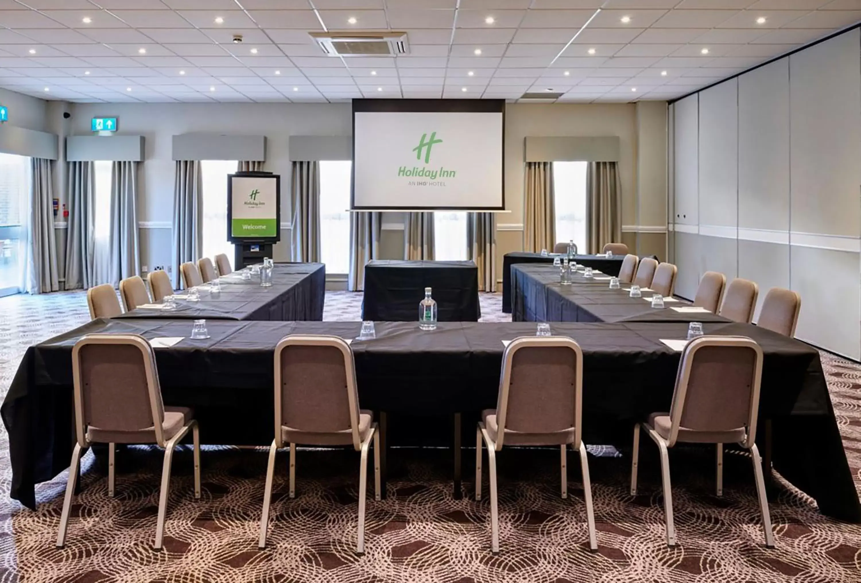 Meeting/conference room in Holiday Inn Leeds Garforth, an IHG Hotel