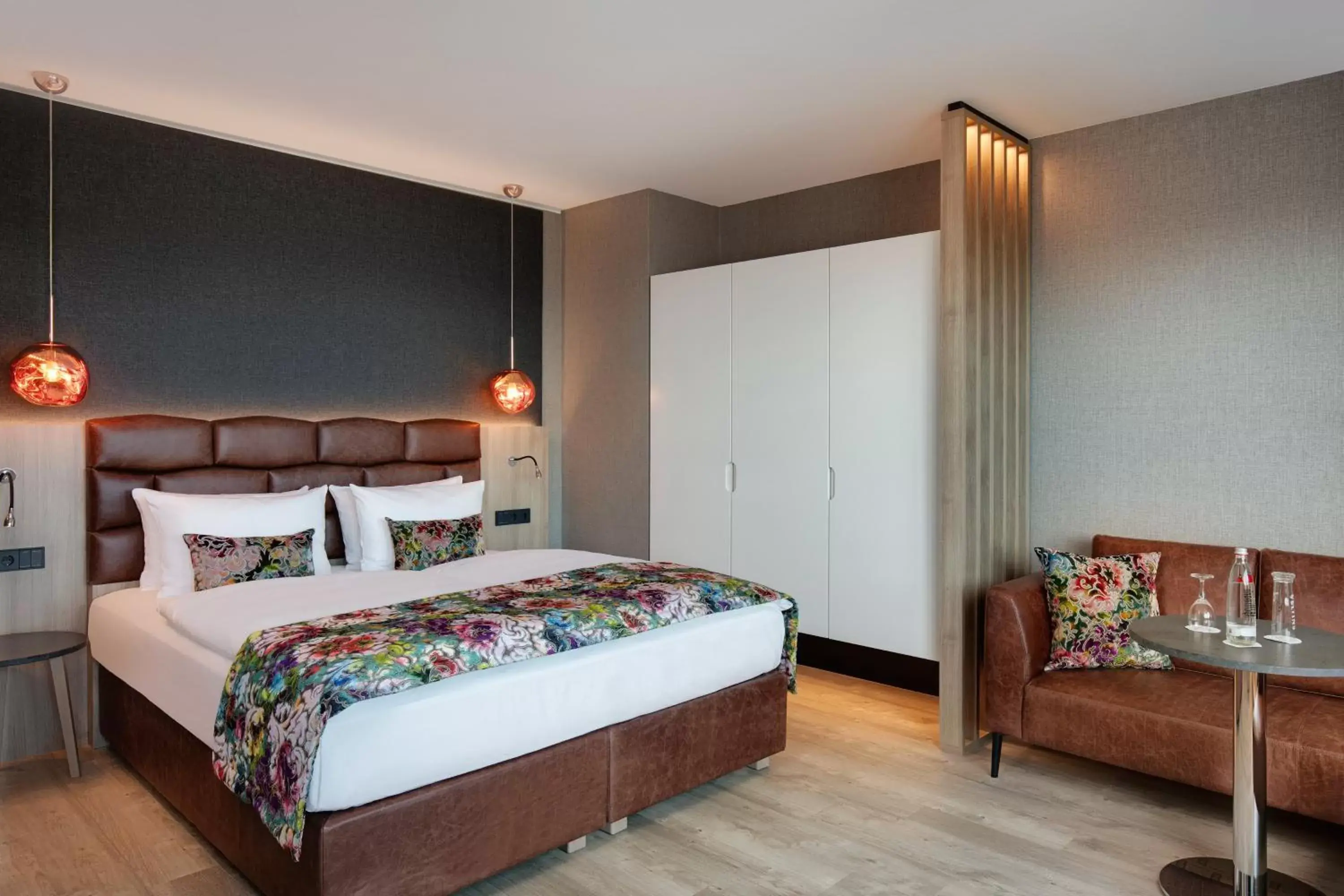 Photo of the whole room, Bed in Holiday Inn - Osnabrück, an IHG Hotel
