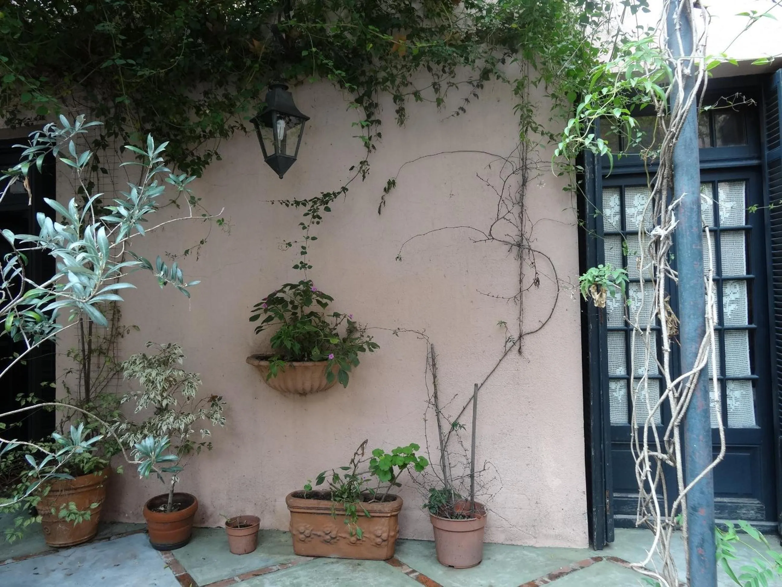 Facade/entrance in Posada de la Flor