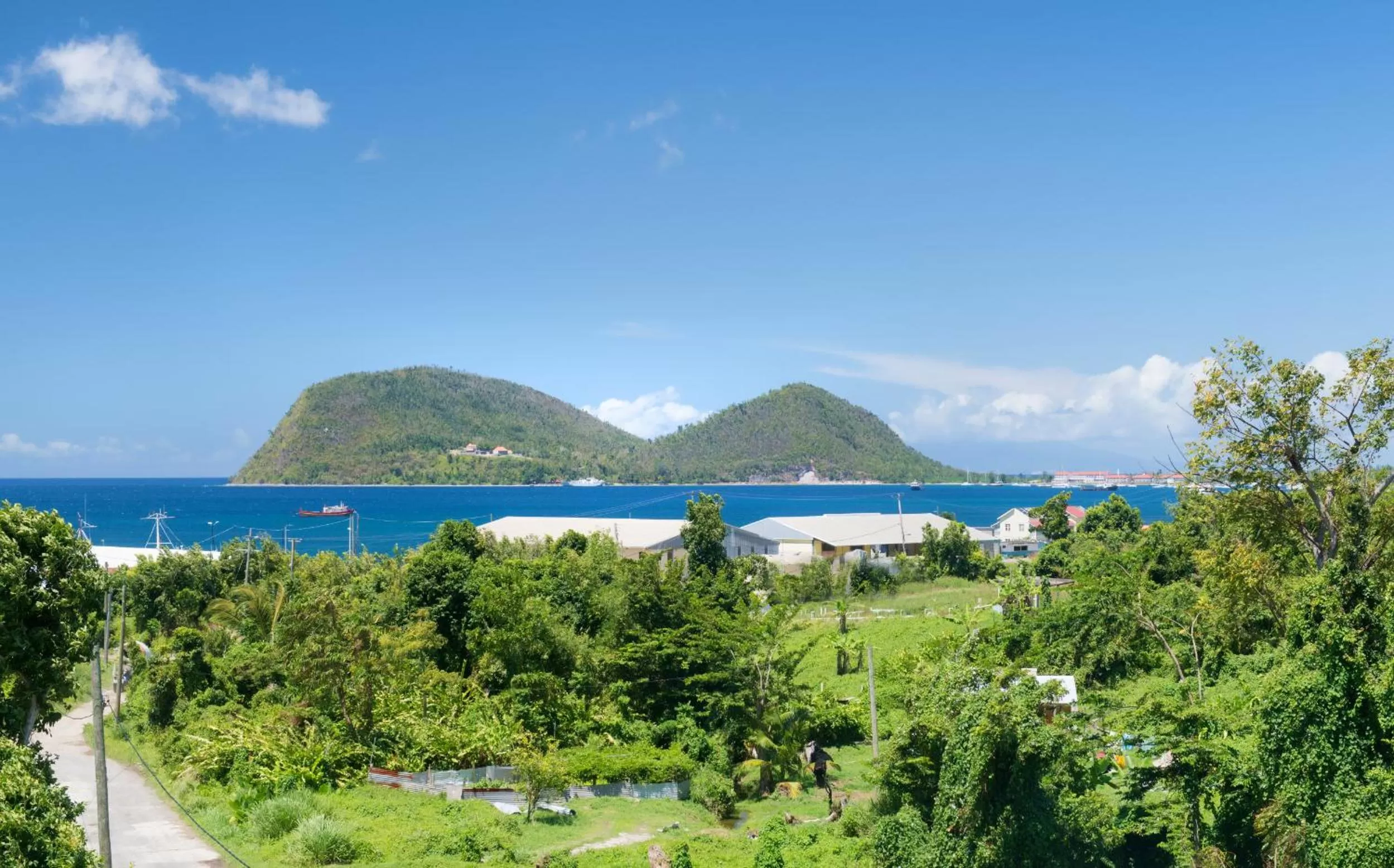 Nearby landmark in Riverside Hotel