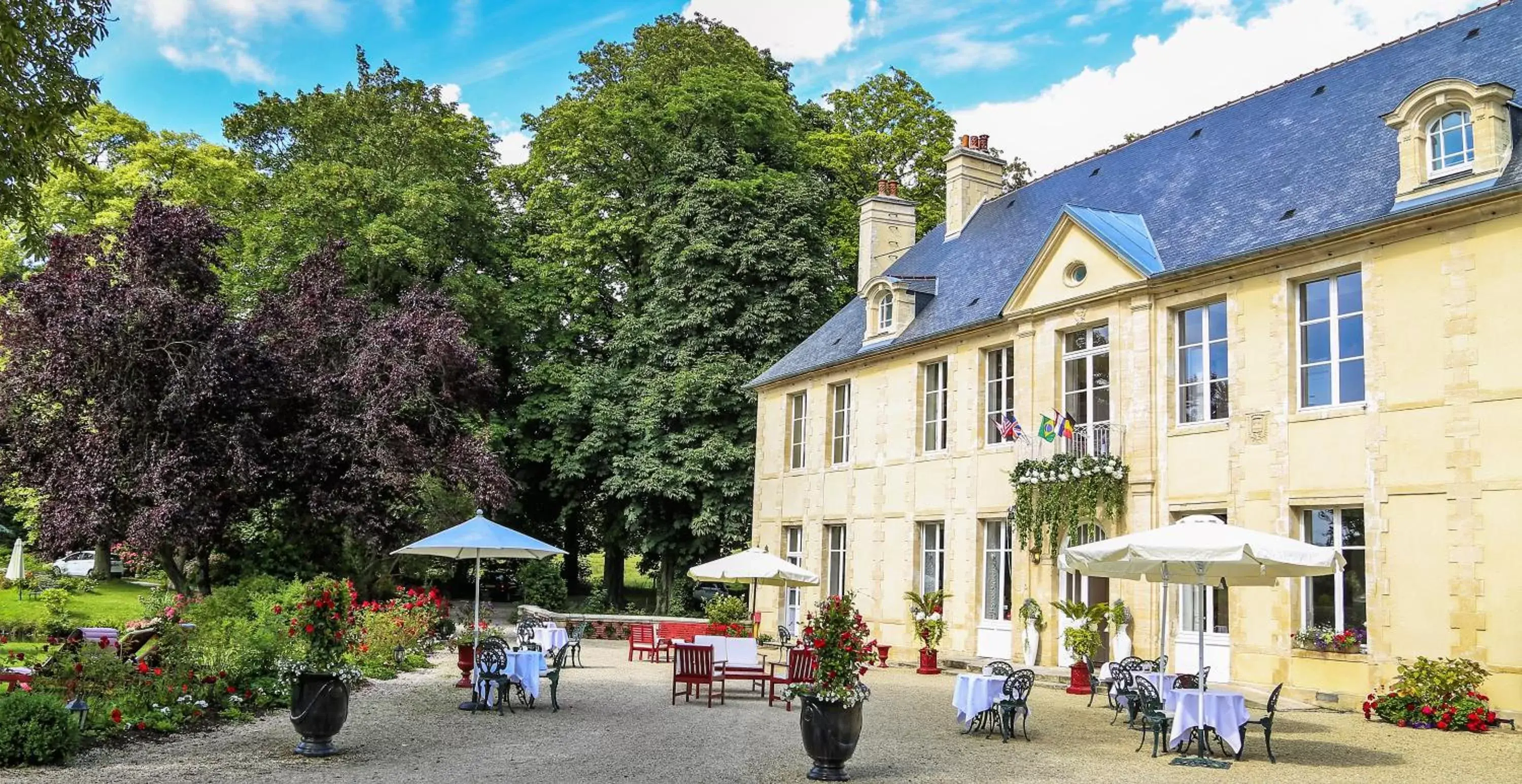 Property Building in Château de Bellefontaine