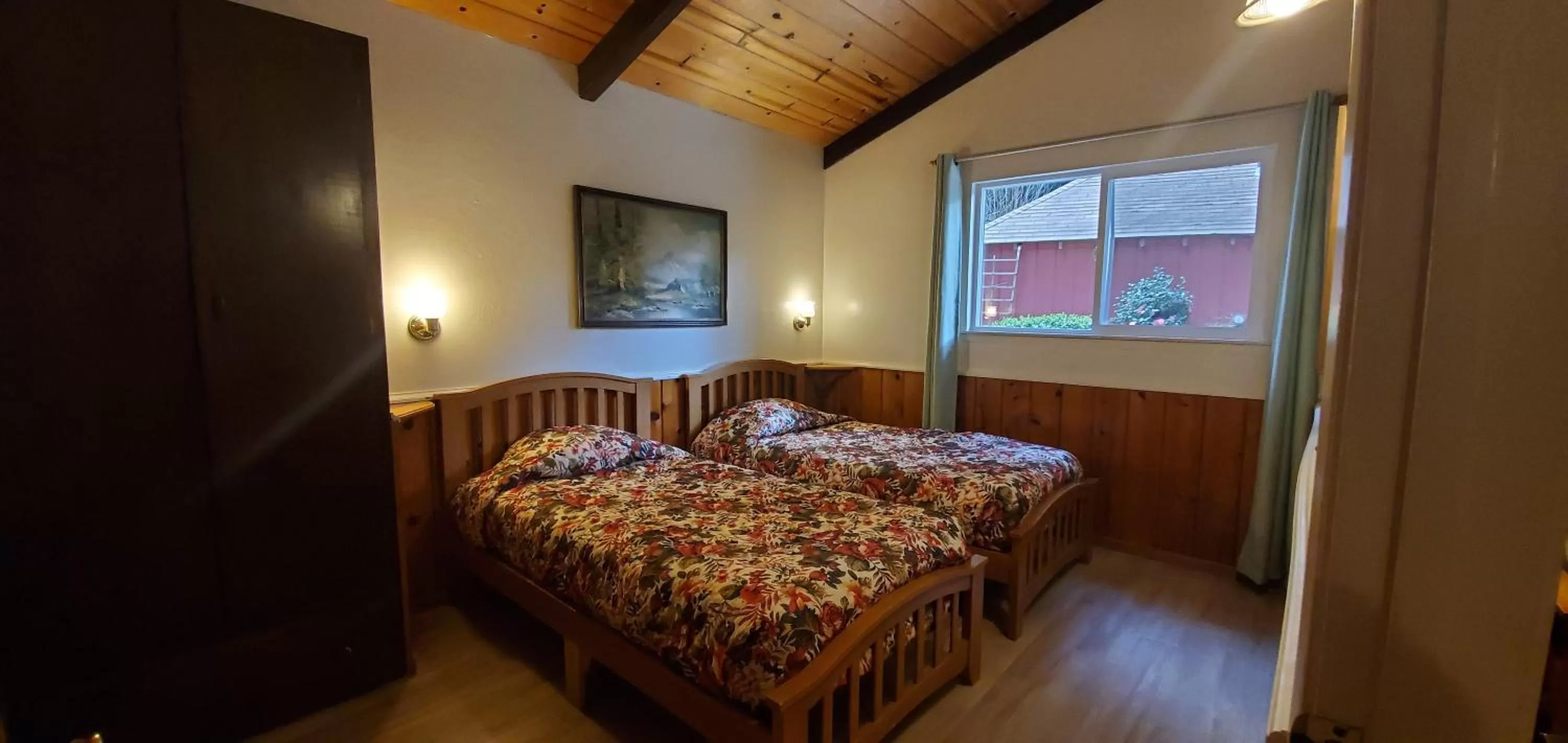 Bed in Fern River Resort