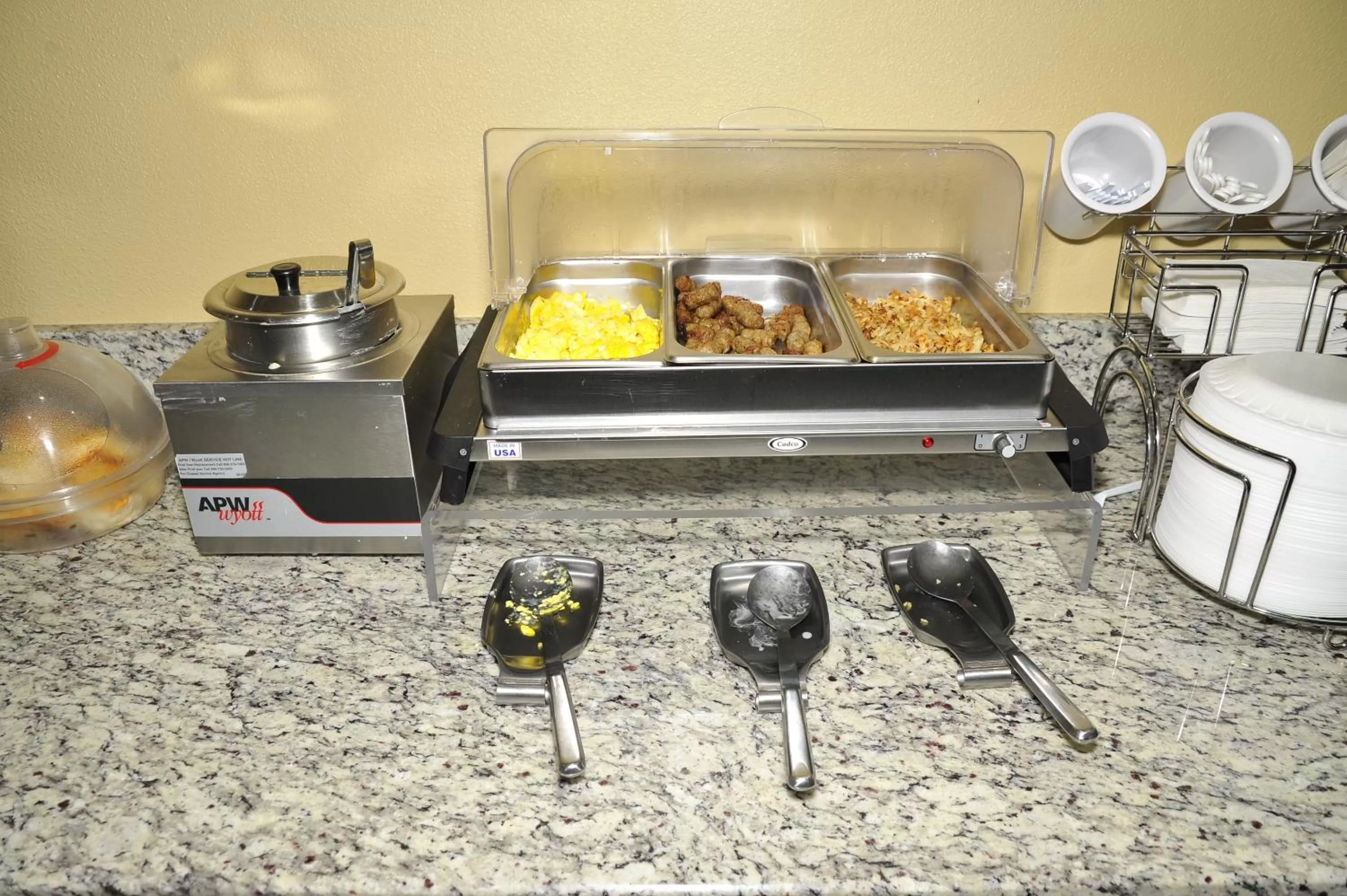 Food and drinks in Wingate by Wyndham Bowling Green