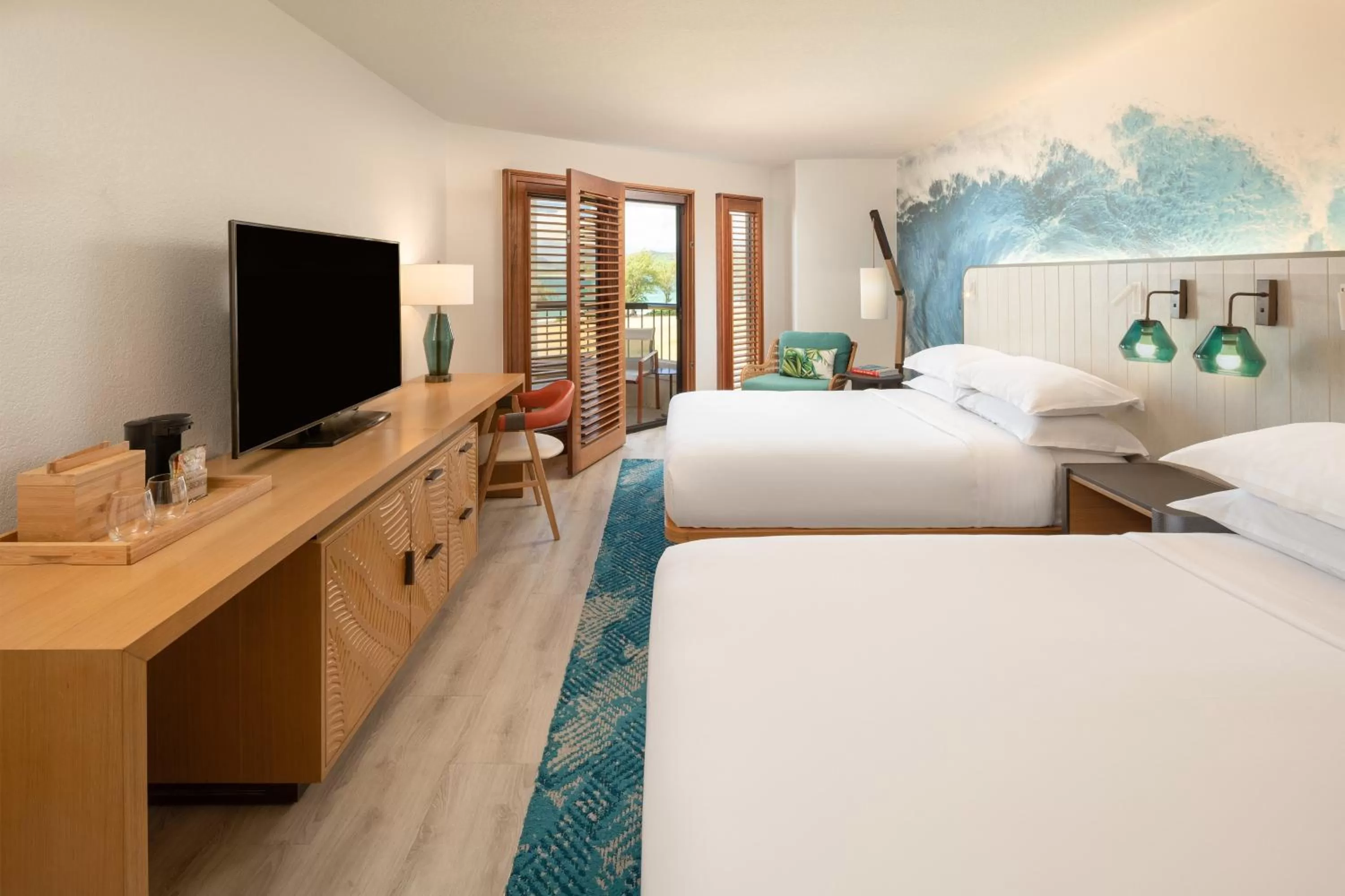 Photo of the whole room, Bed in Sheraton Kauai Coconut Beach Resort