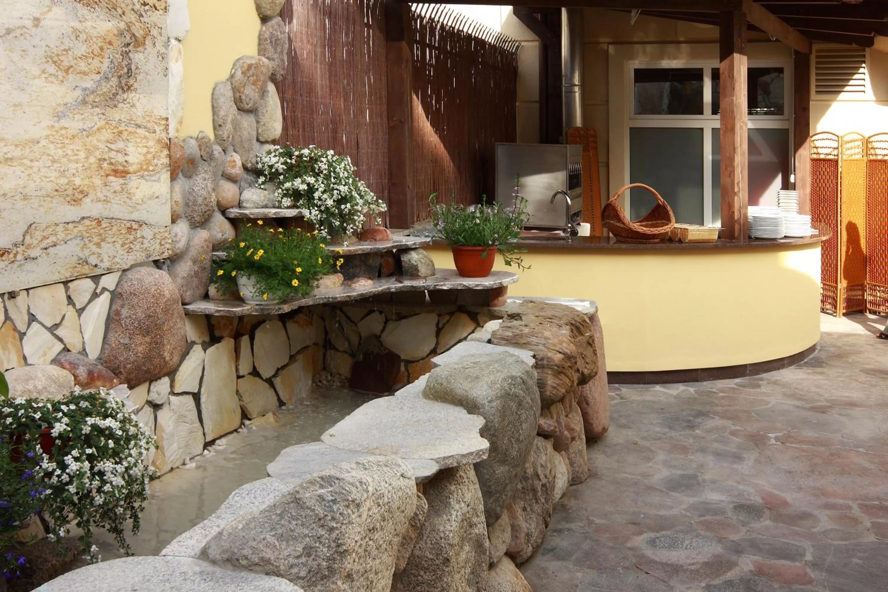 BBQ facilities in Villa Palladium