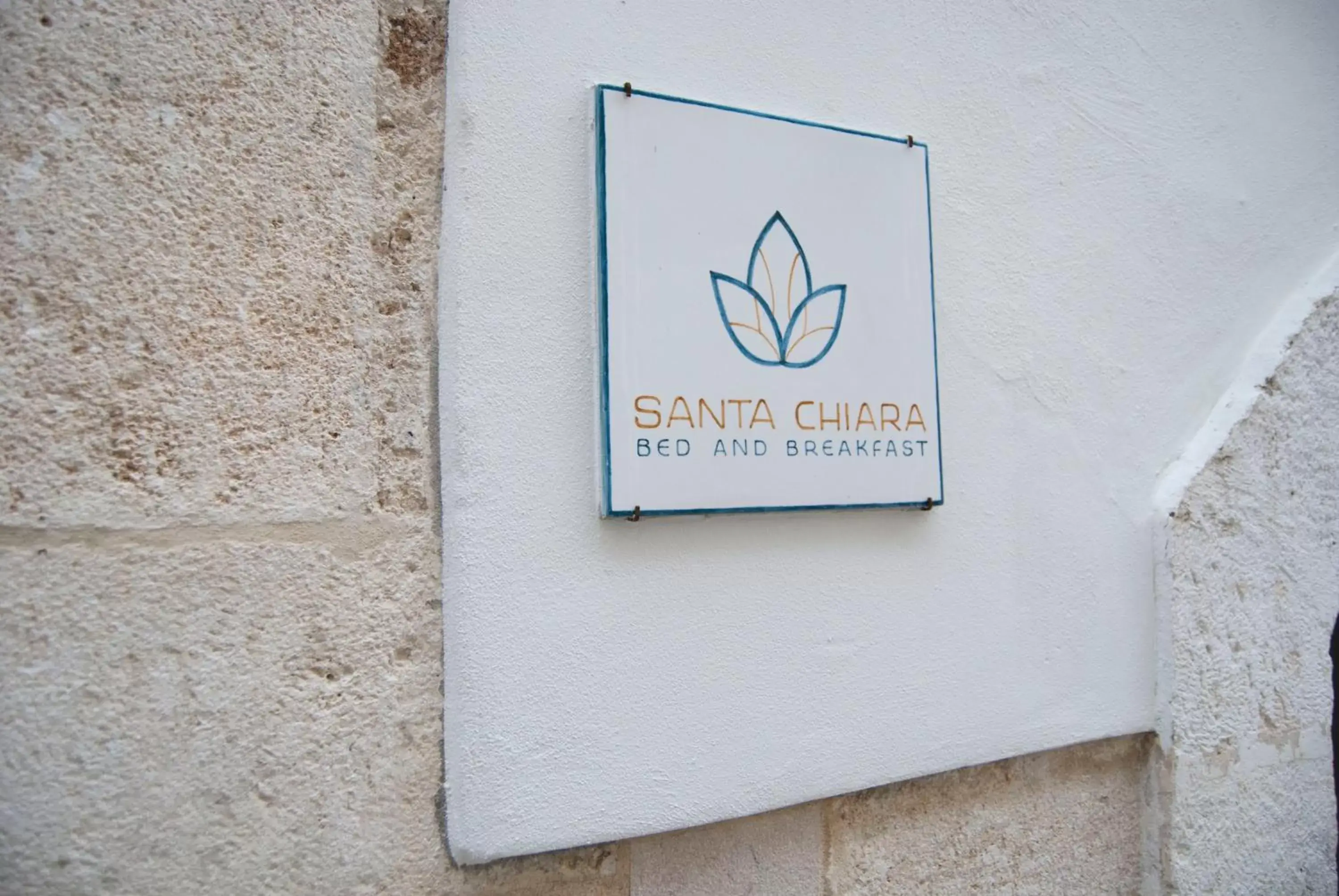 Property building, Property Logo/Sign in B&B Santa Chiara
