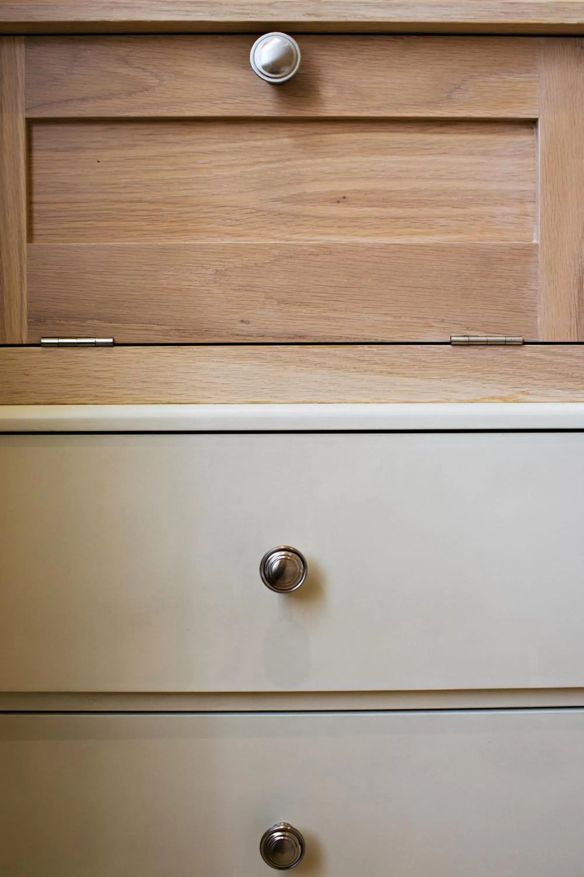 Decorative detail in Houndgate Townhouse