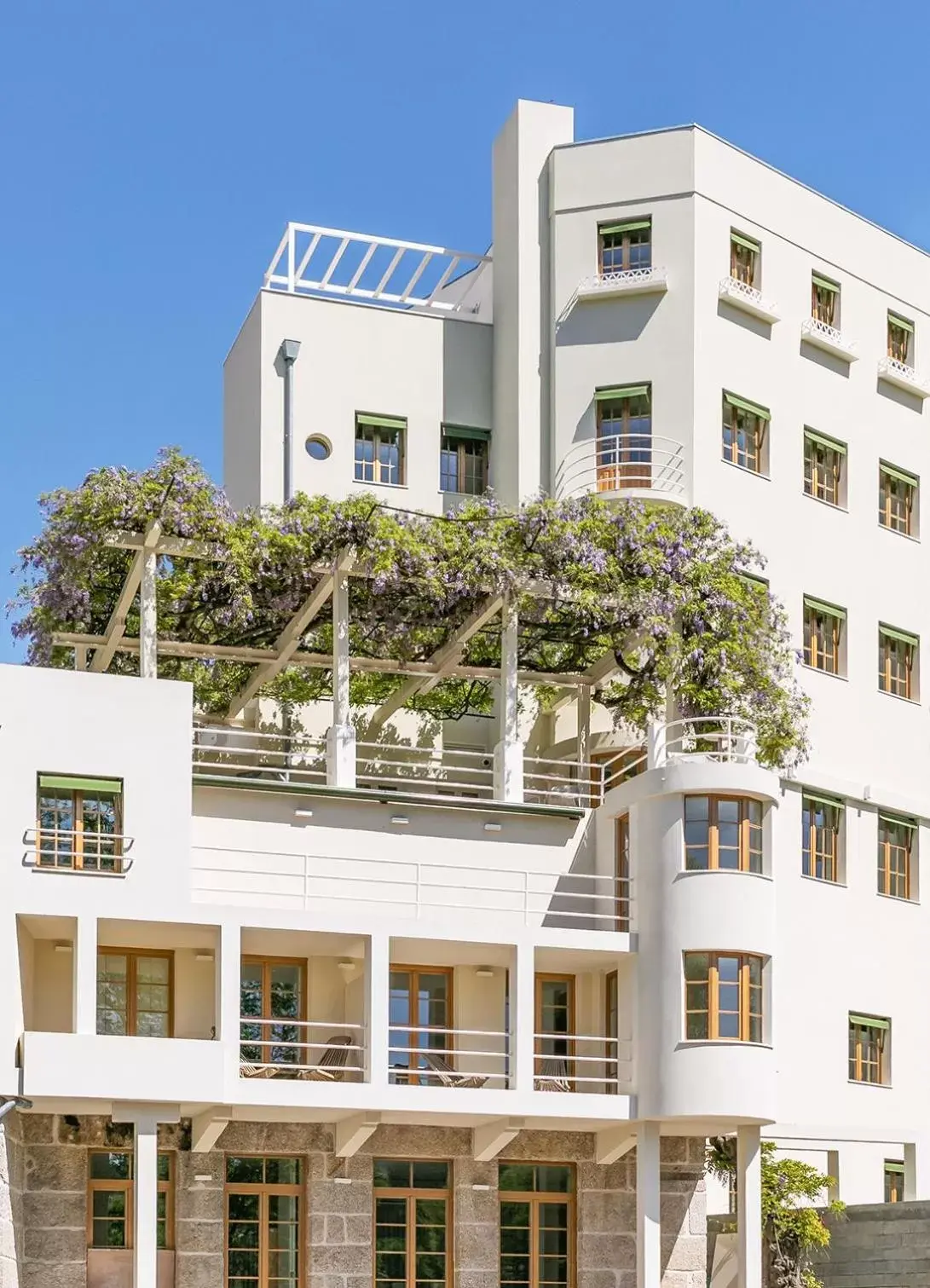 Property Building in Casa das Lérias