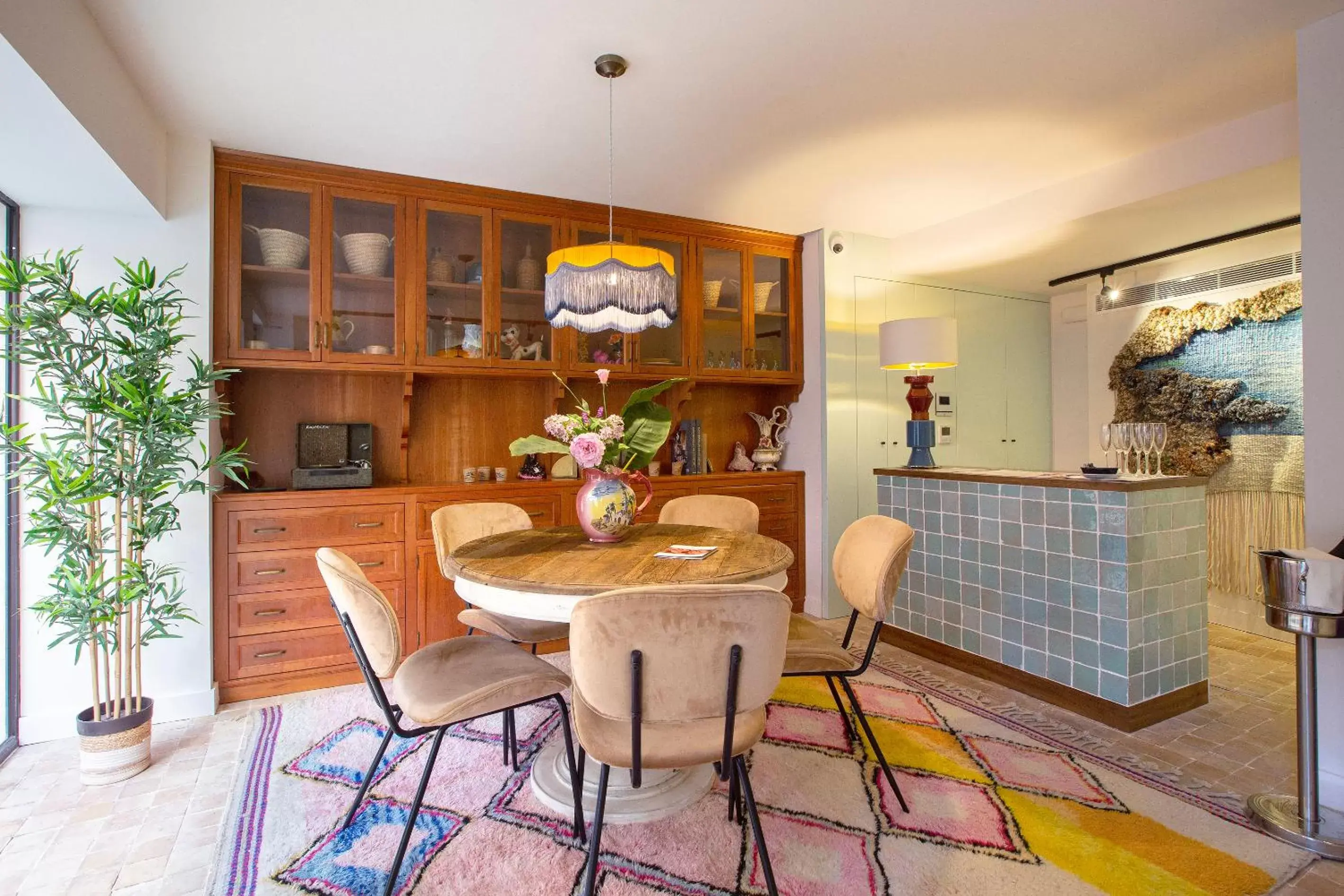 Living room, Dining Area in Samaritana Suites