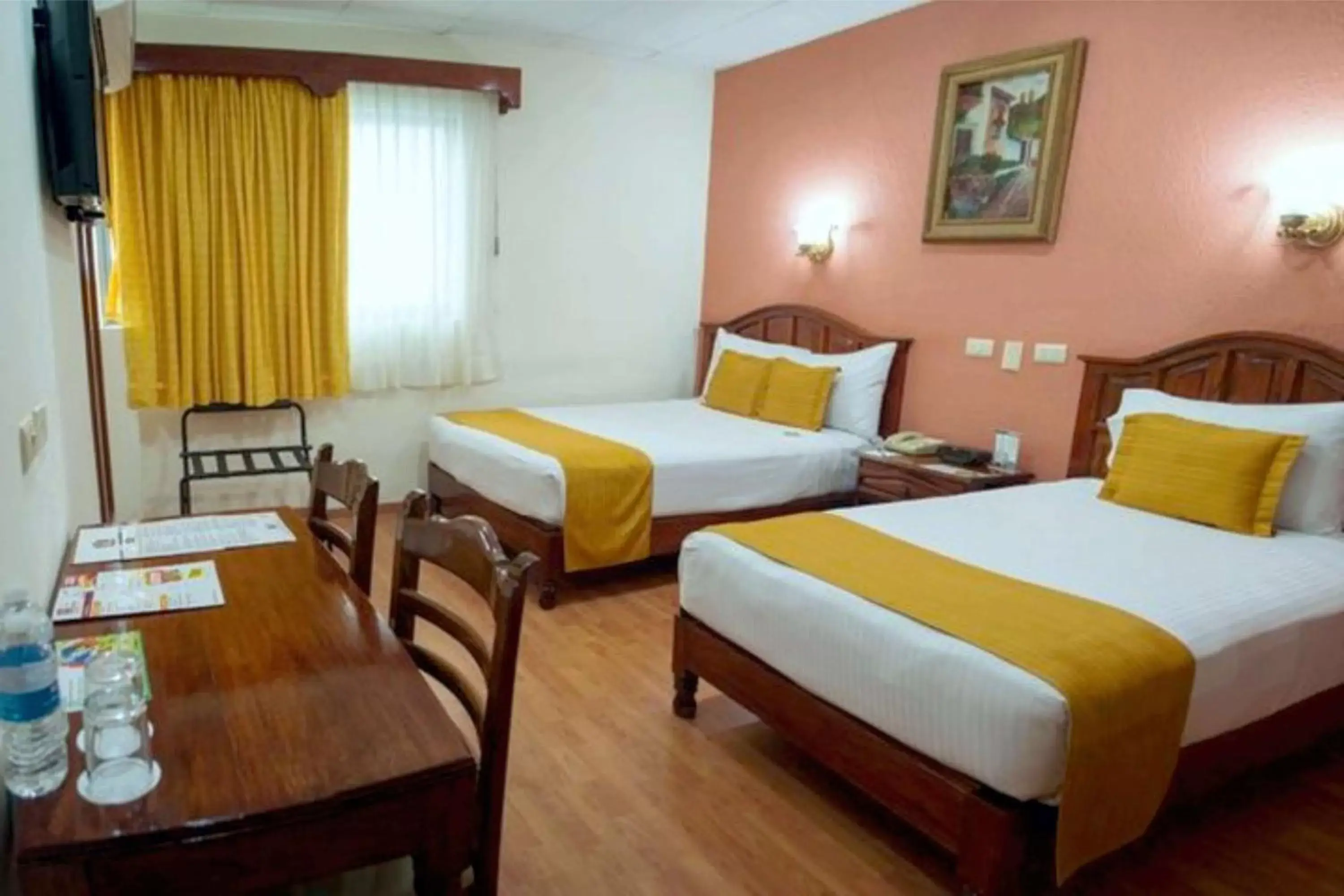 Photo of the whole room, Bed in Best Western Hotel Madan