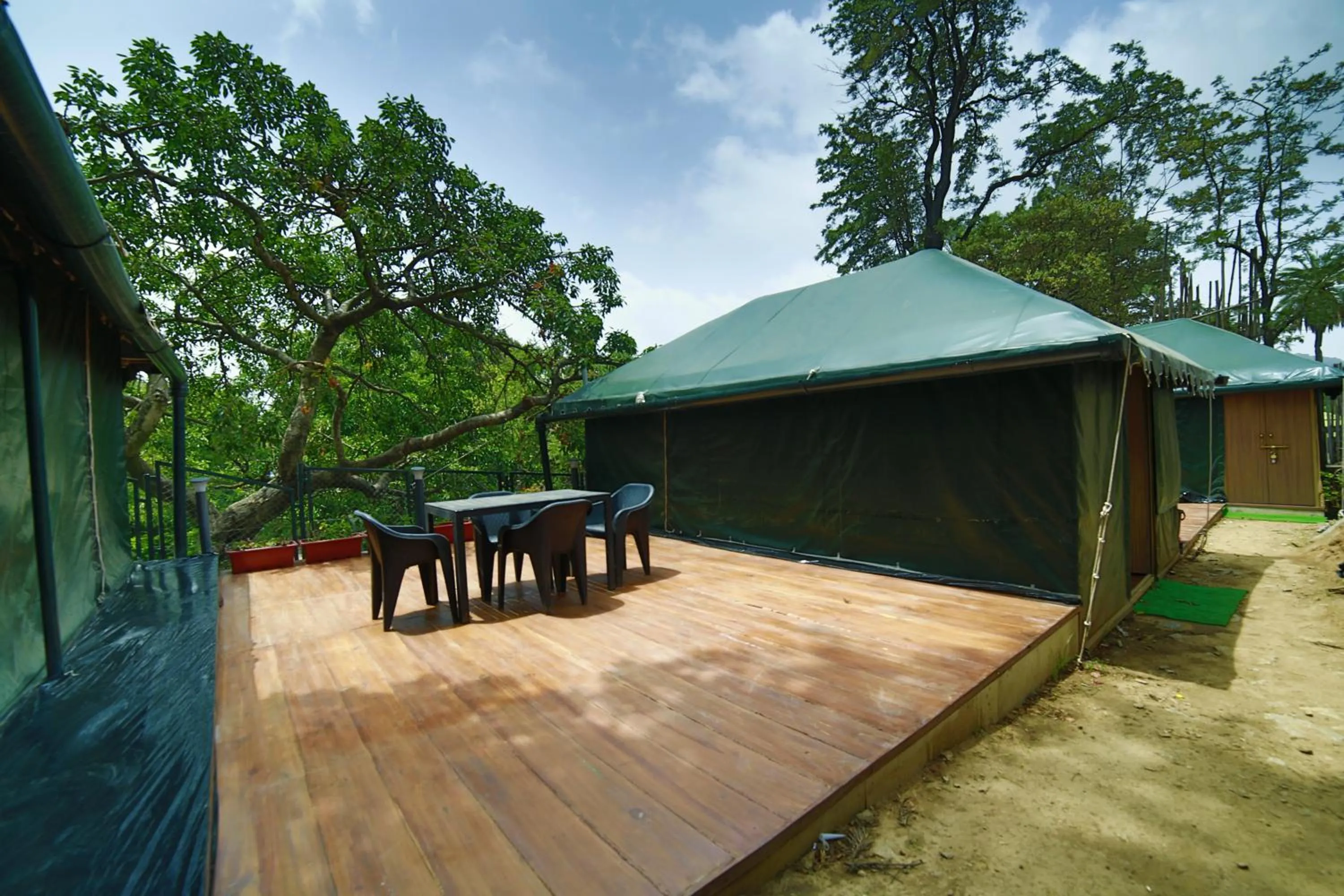 Property building in The Colonial Manek Manor By SAH