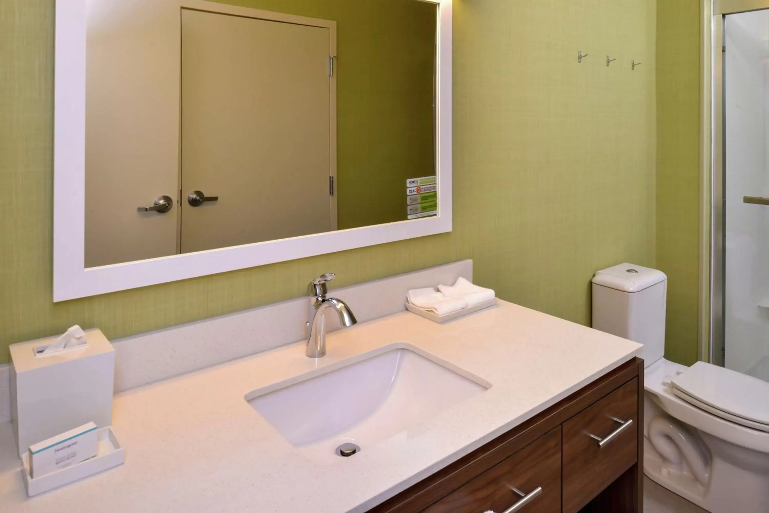 Bathroom in Home2 Suites By Hilton Merrillville