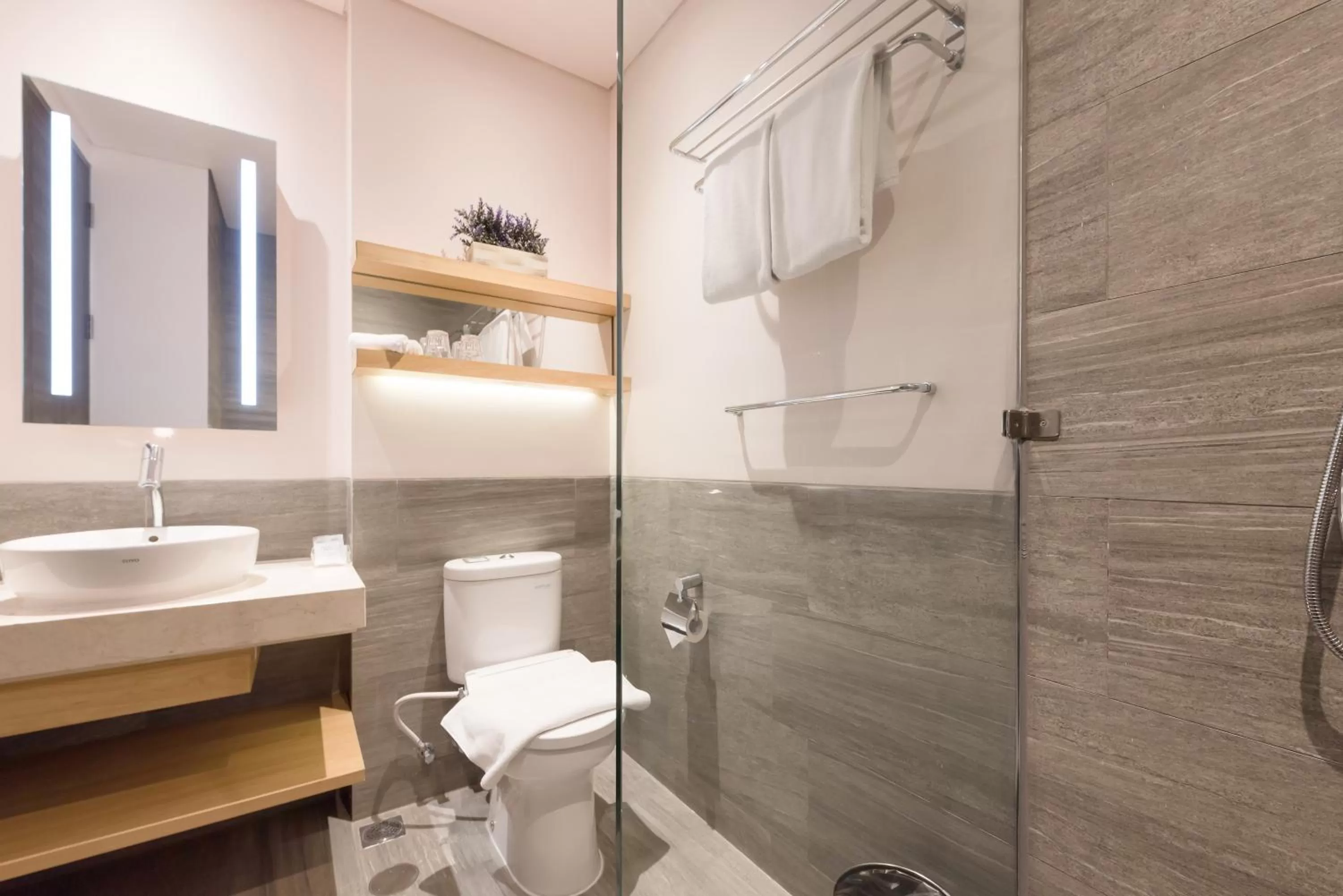 Bathroom in Juno Tanah Abang Jakarta