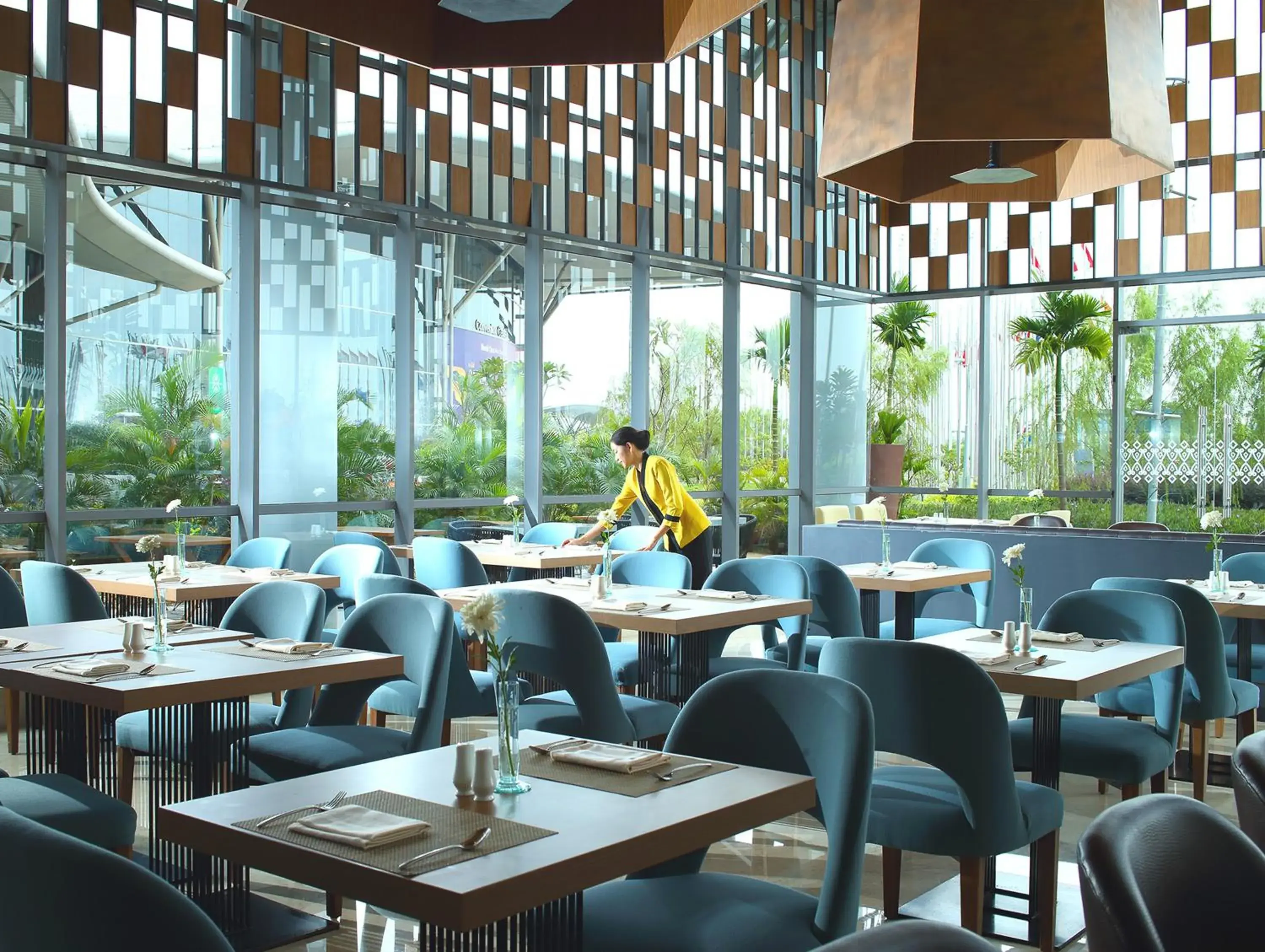 Staff, Restaurant/Places to Eat in Hotel Santika Premiere ICE - BSD City