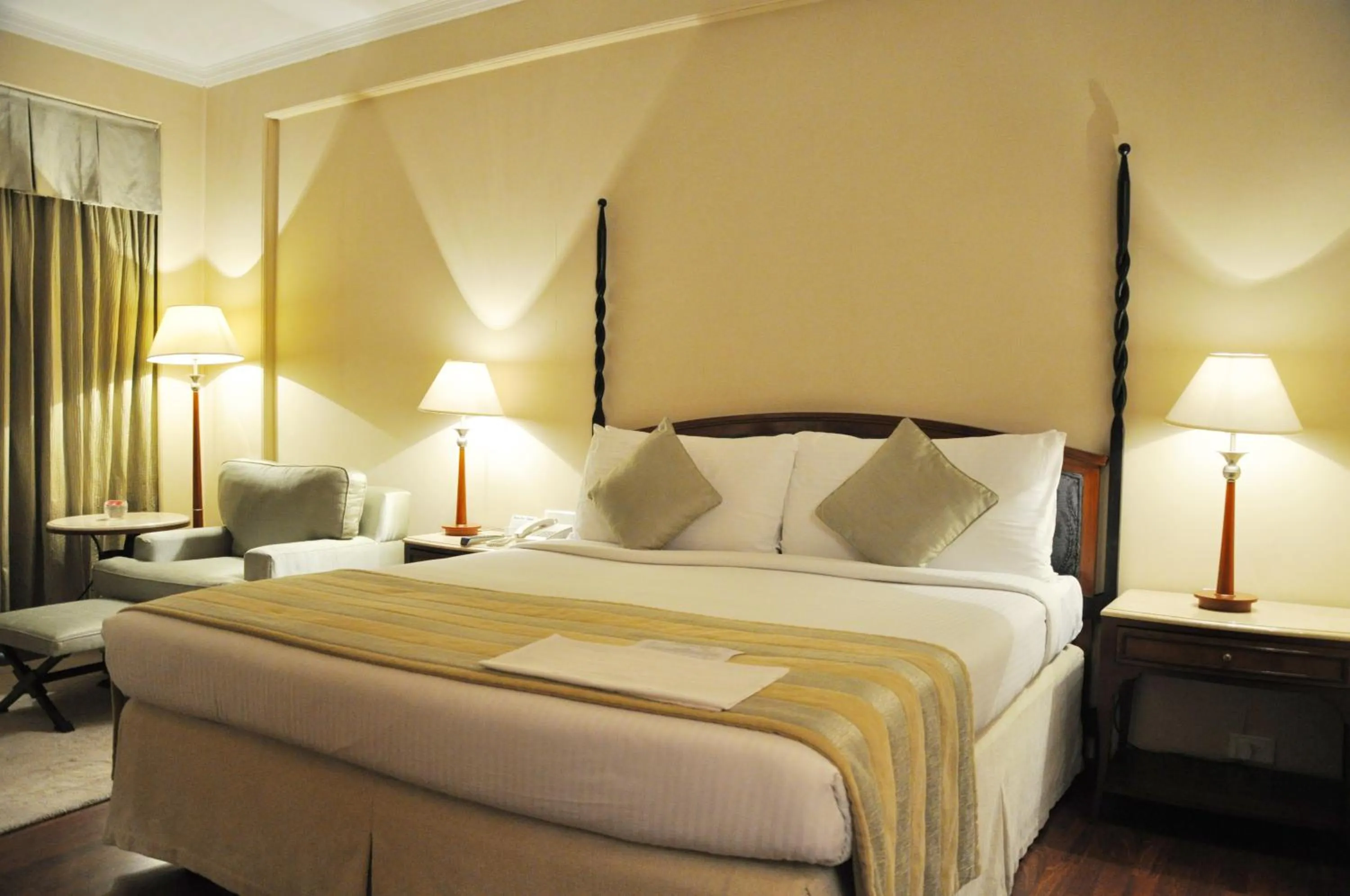 Bed in Radisson Hotel Varanasi