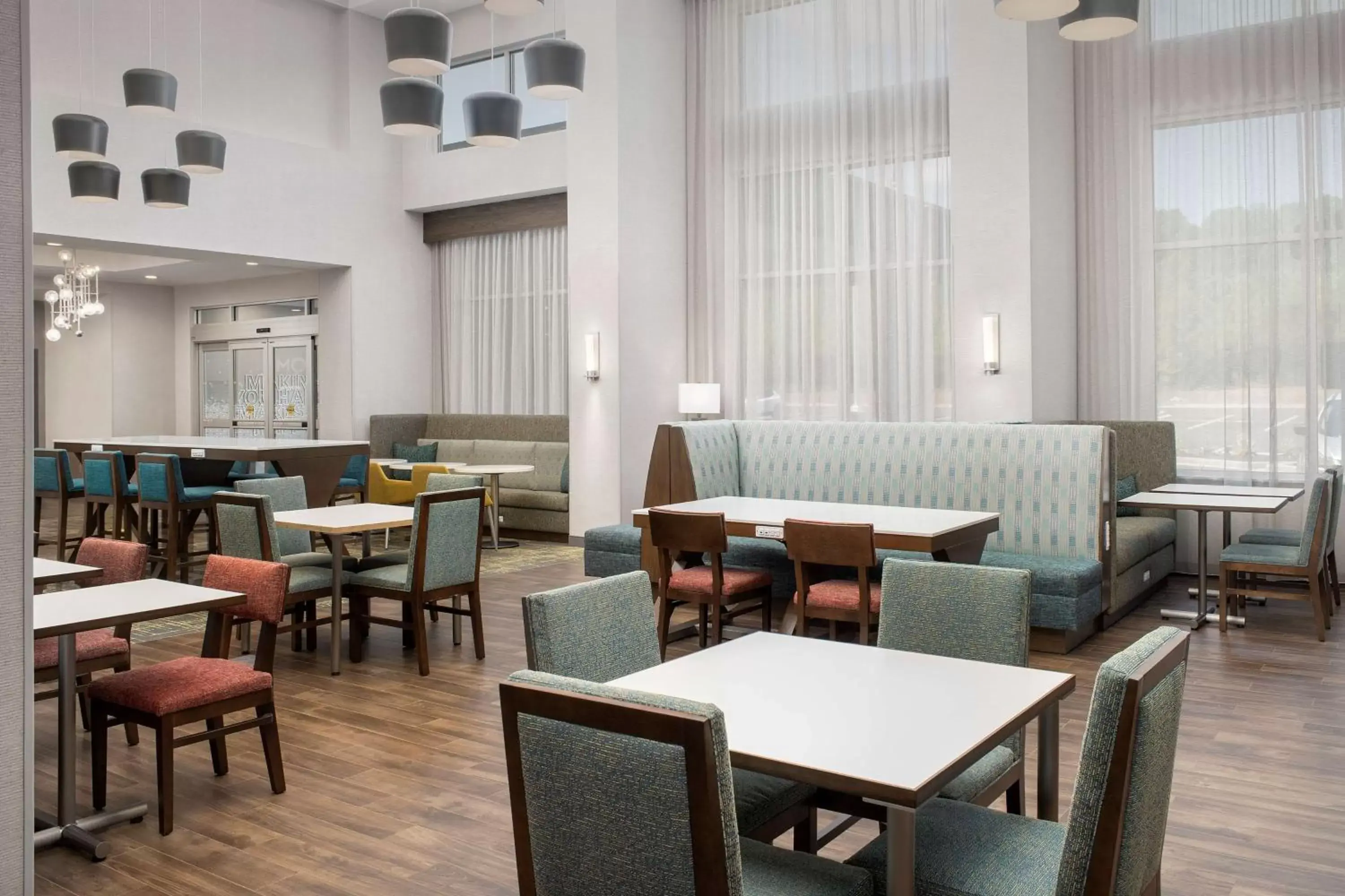 Lobby or reception, Restaurant/Places to Eat in Hampton Inn & Suites Lexington