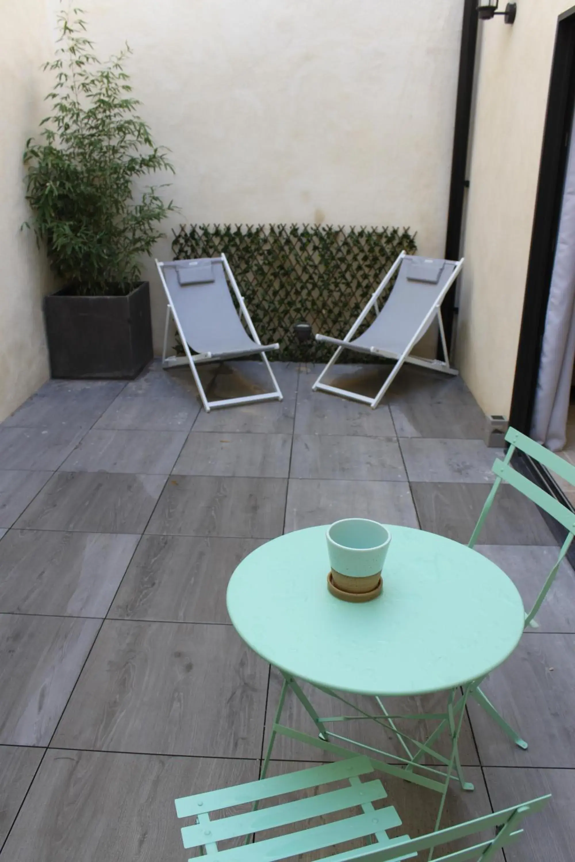 Garden, Balcony/Terrace in Les secrets de l'isle