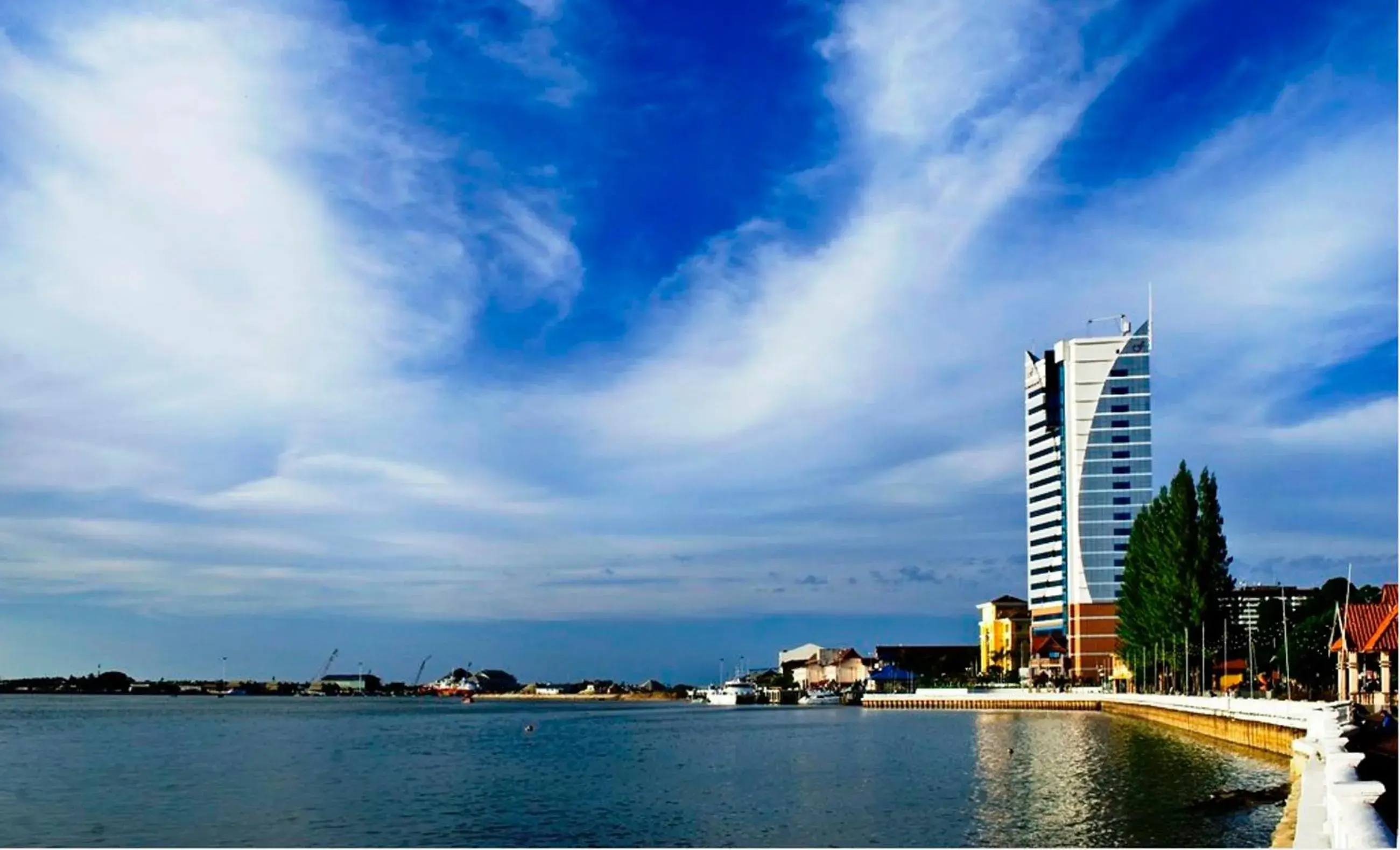 Bird's eye view in Hotel Felda Residence Kuala Terengganu Bird's eye view in Hotel Felda Residence Kuala Terengganu