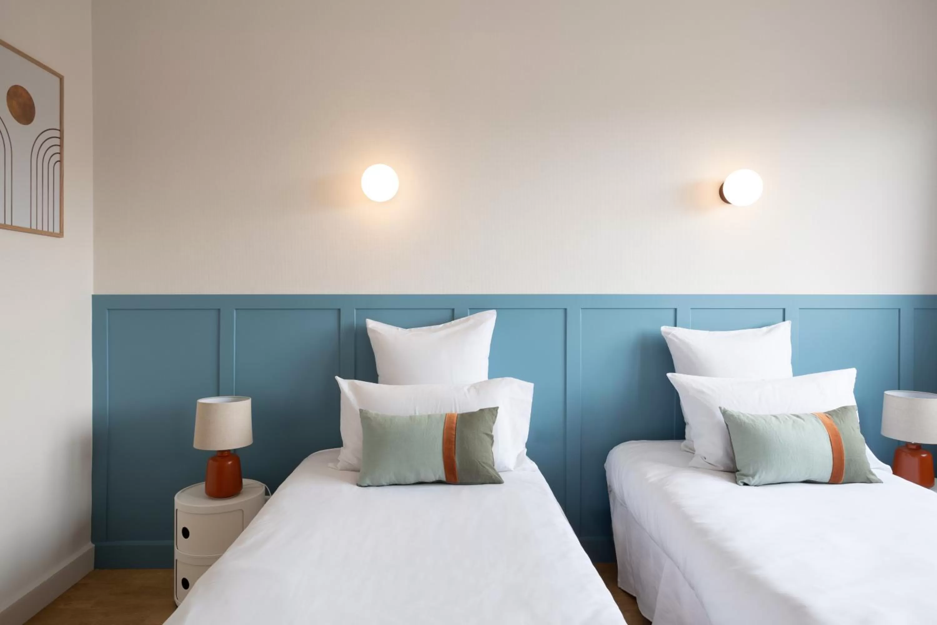 Photo of the whole room, Bed in Hôtel Suzane