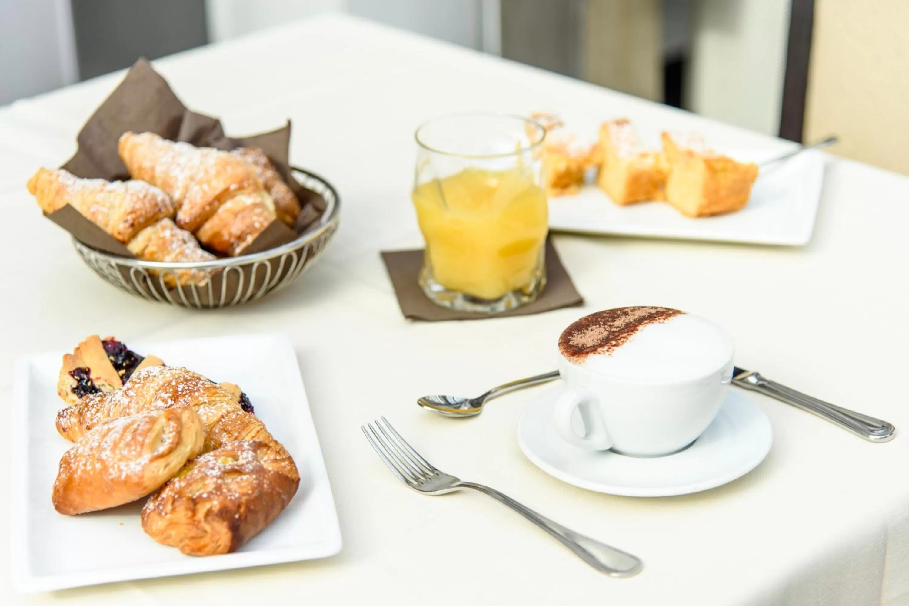 Food and drinks in Hotel Dei Principati