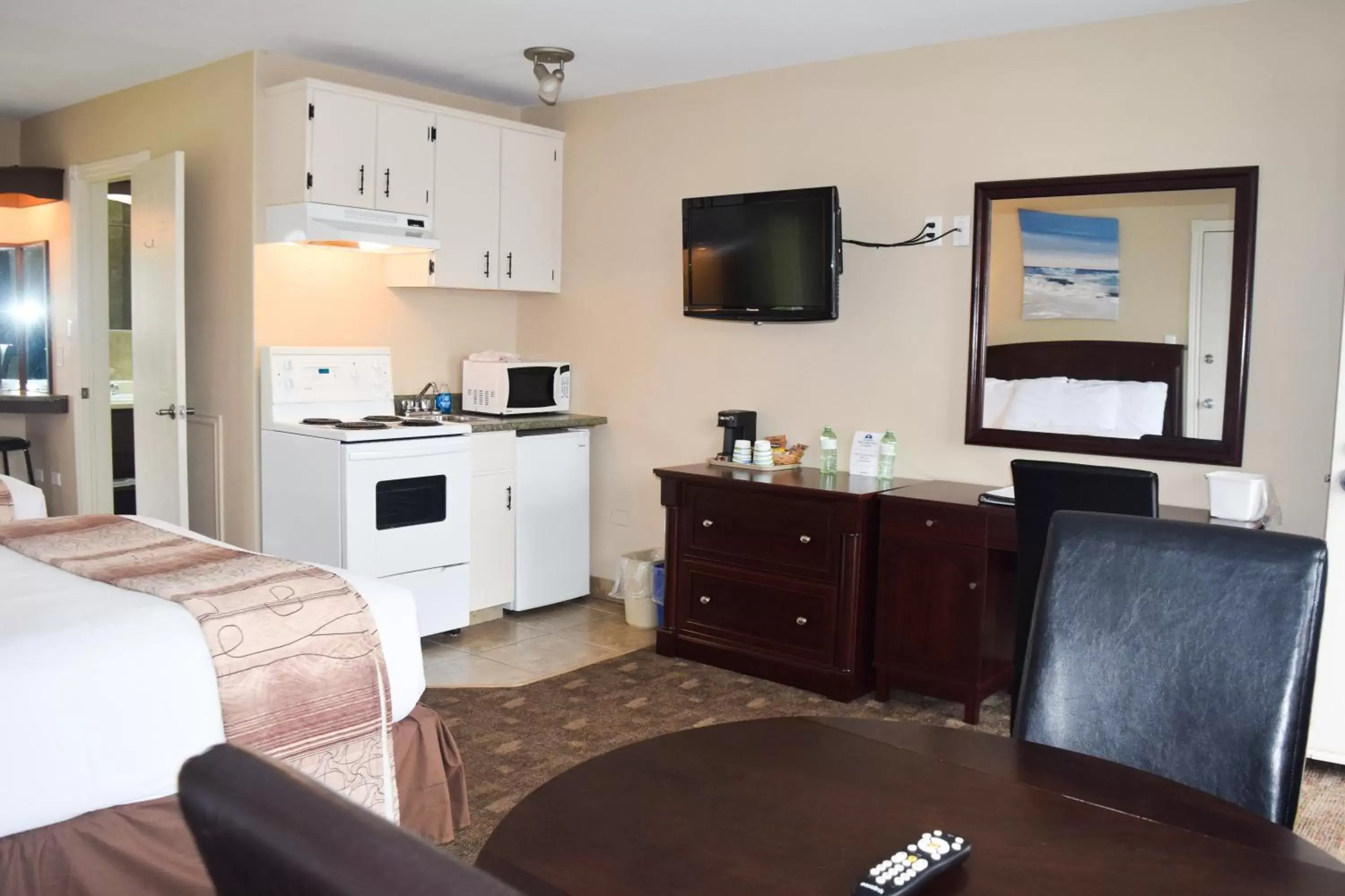 TV/Entertainment Center in Canadas Best Value Inn & Suites-Charlottetown