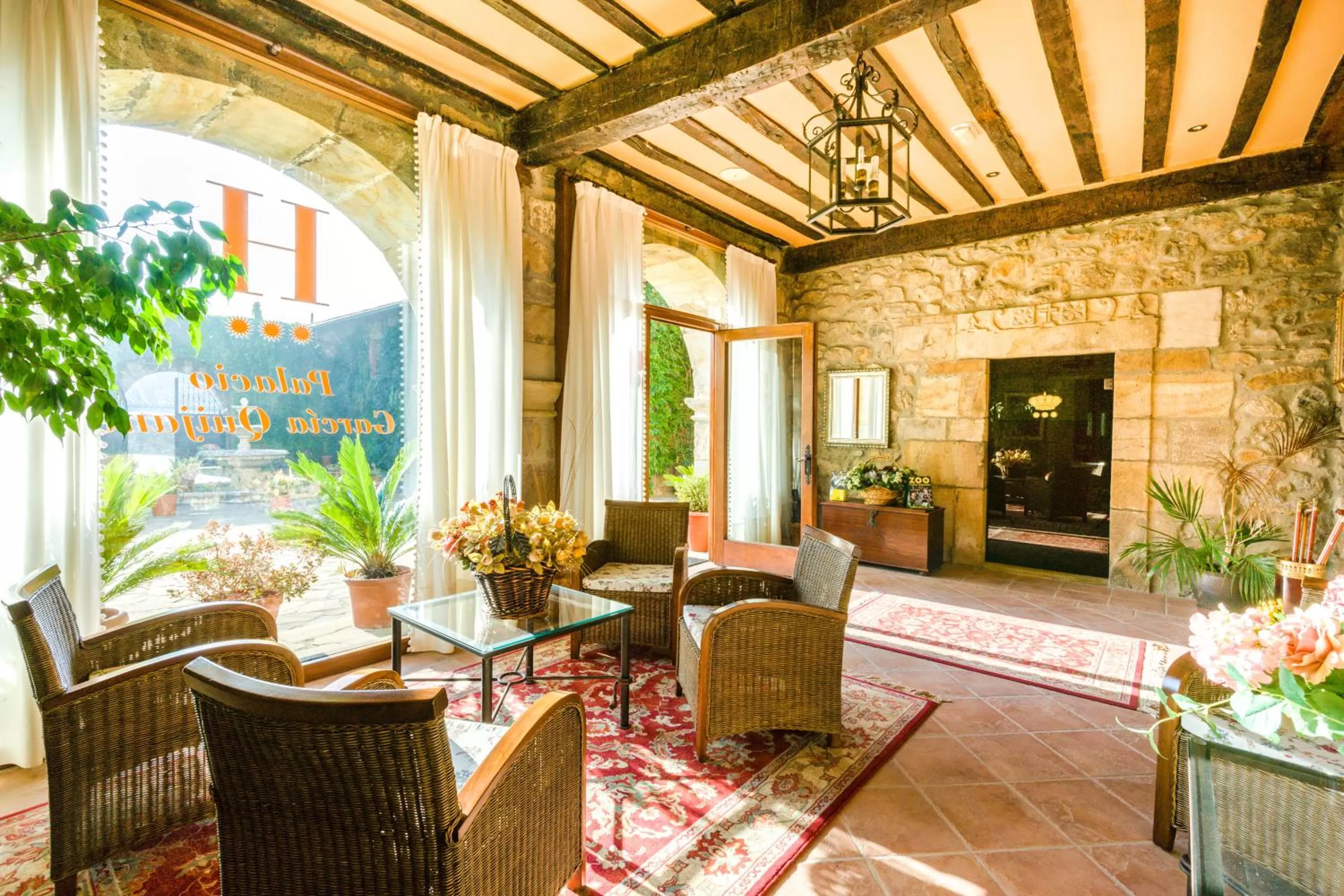 Lobby or reception in Hotel Palacio Garcia Quijano