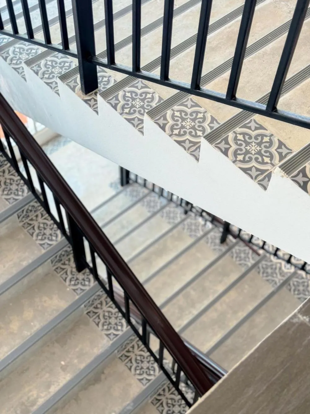 Property building in Grand Supicha City Hotel