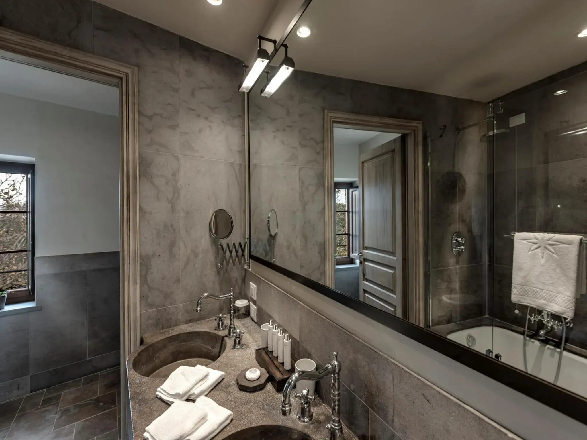 Shower, Bathroom in Castel Monastero - The Leading Hotels of the World