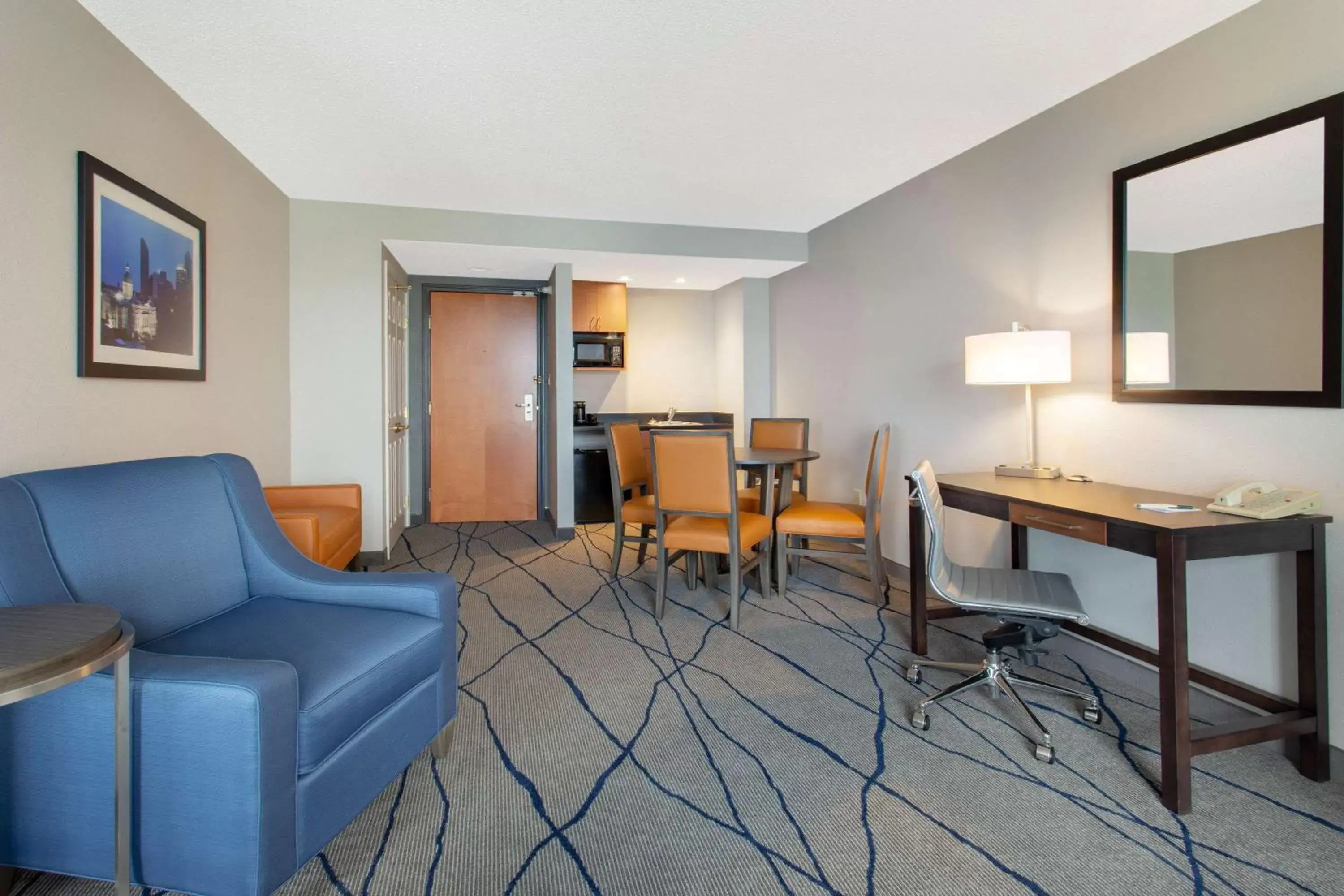 Photo of the whole room, Seating Area in Wingate by Wyndham Indianapolis Airport Plainfield