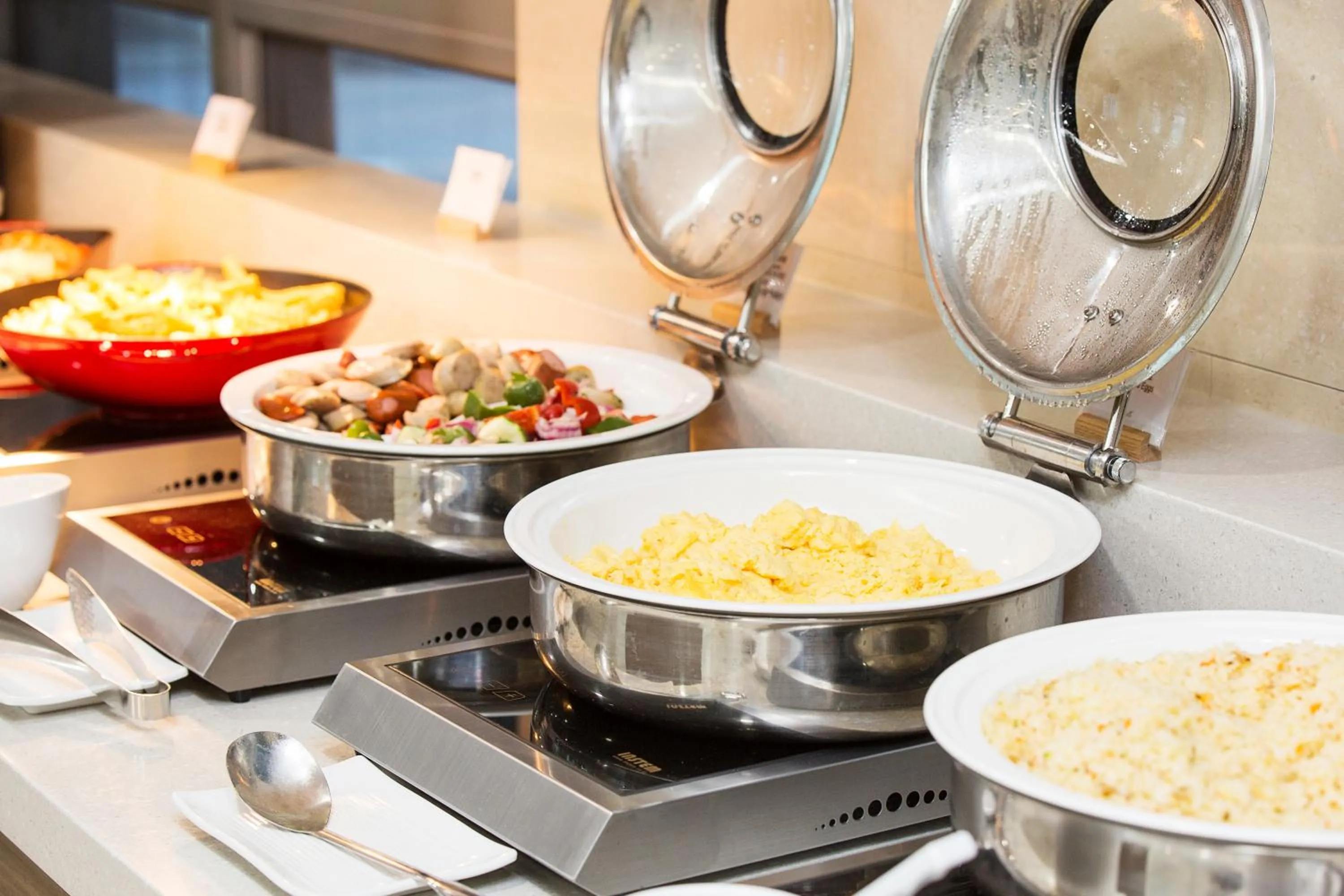 Restaurant/places to eat in Ramada by Wyndham Jeju City Hall