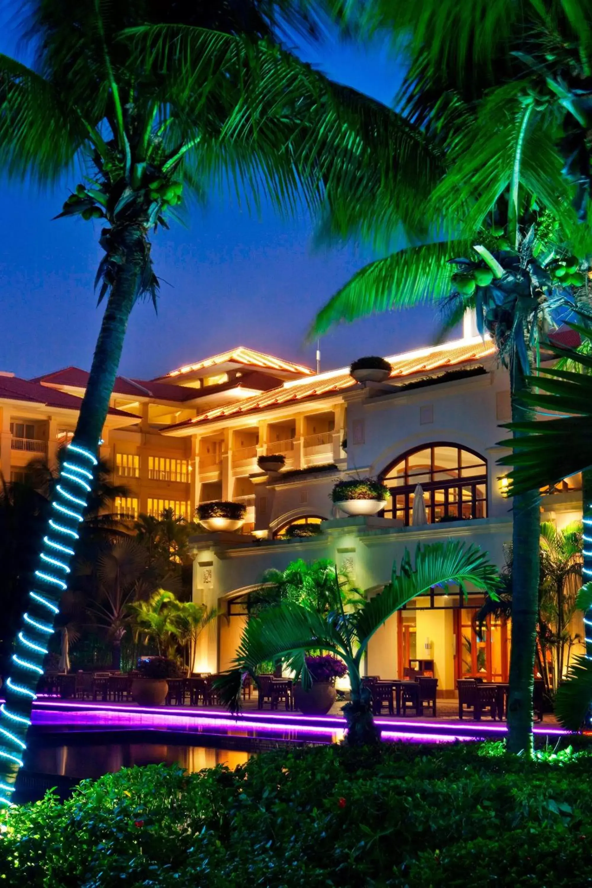 Property Building in Sheraton Haikou Hotel