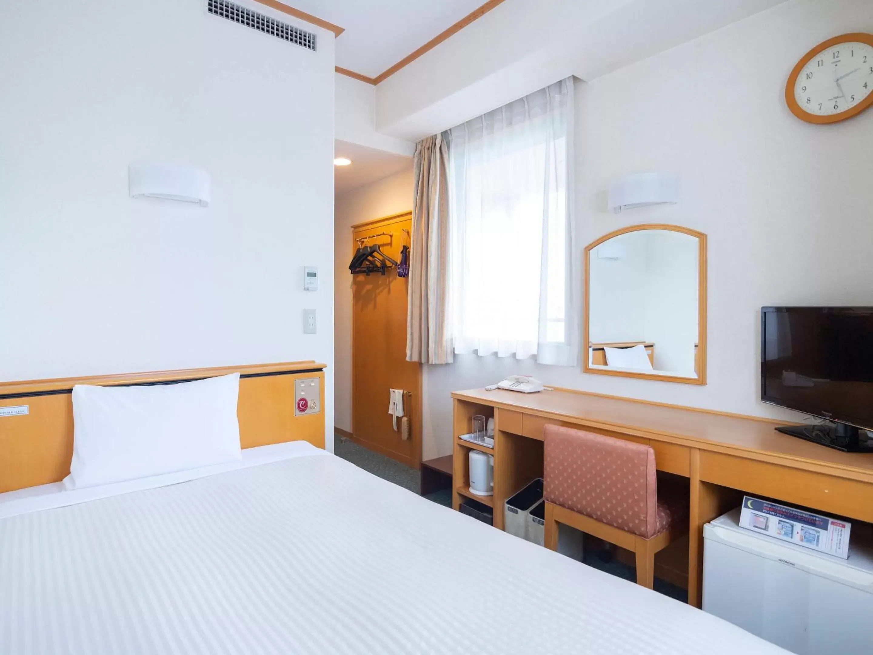 Bedroom, Bed in Hotel Cuore Nagasaki Ekimae
