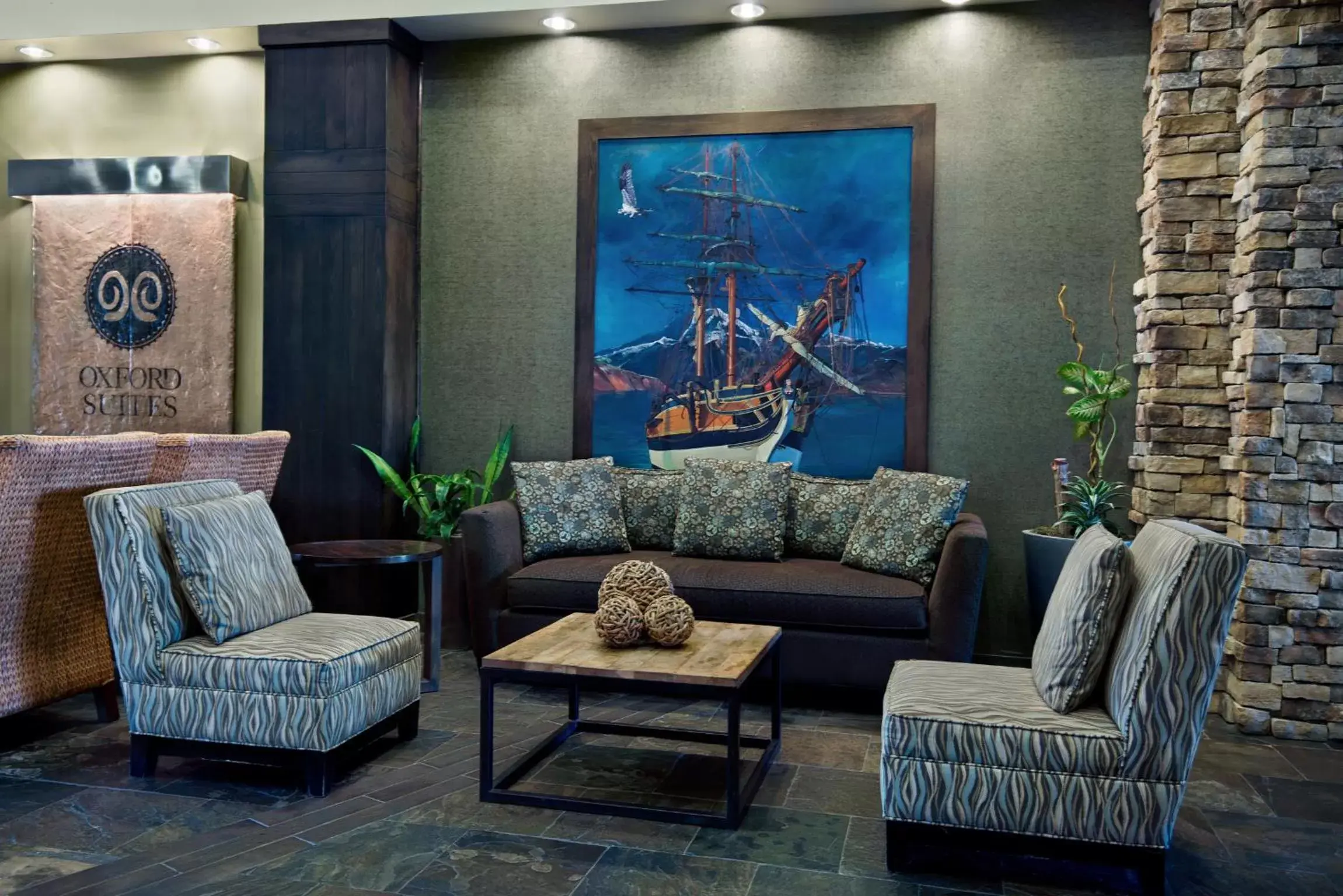 Lobby or reception in Oxford Suites Silverdale Lobby or reception in Oxford Suites Silverdale