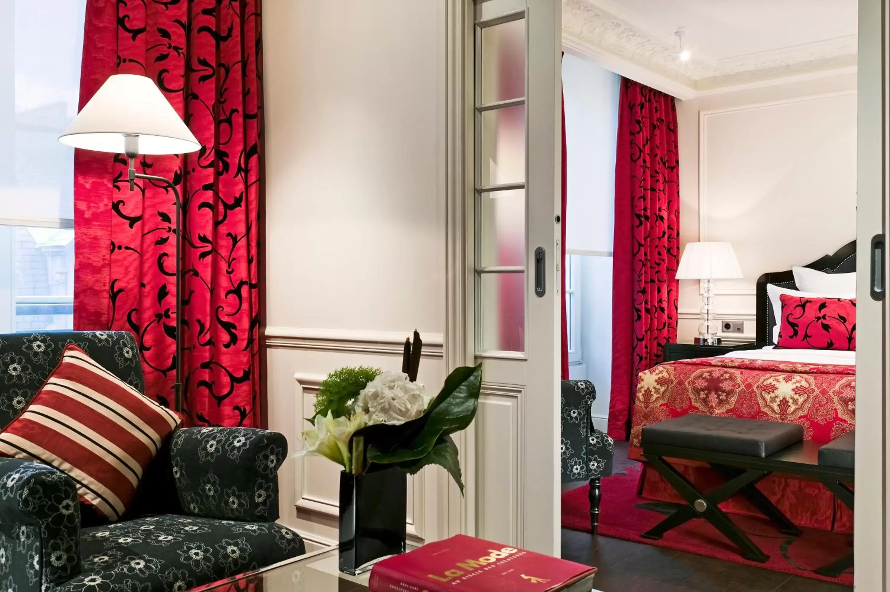 Bed in Hôtel Keppler Bed in Hôtel Keppler